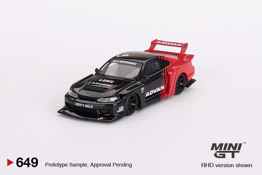 Mini GT - 1/64 LB?Super Silhouette Nissan Silvia S15 (Advan)