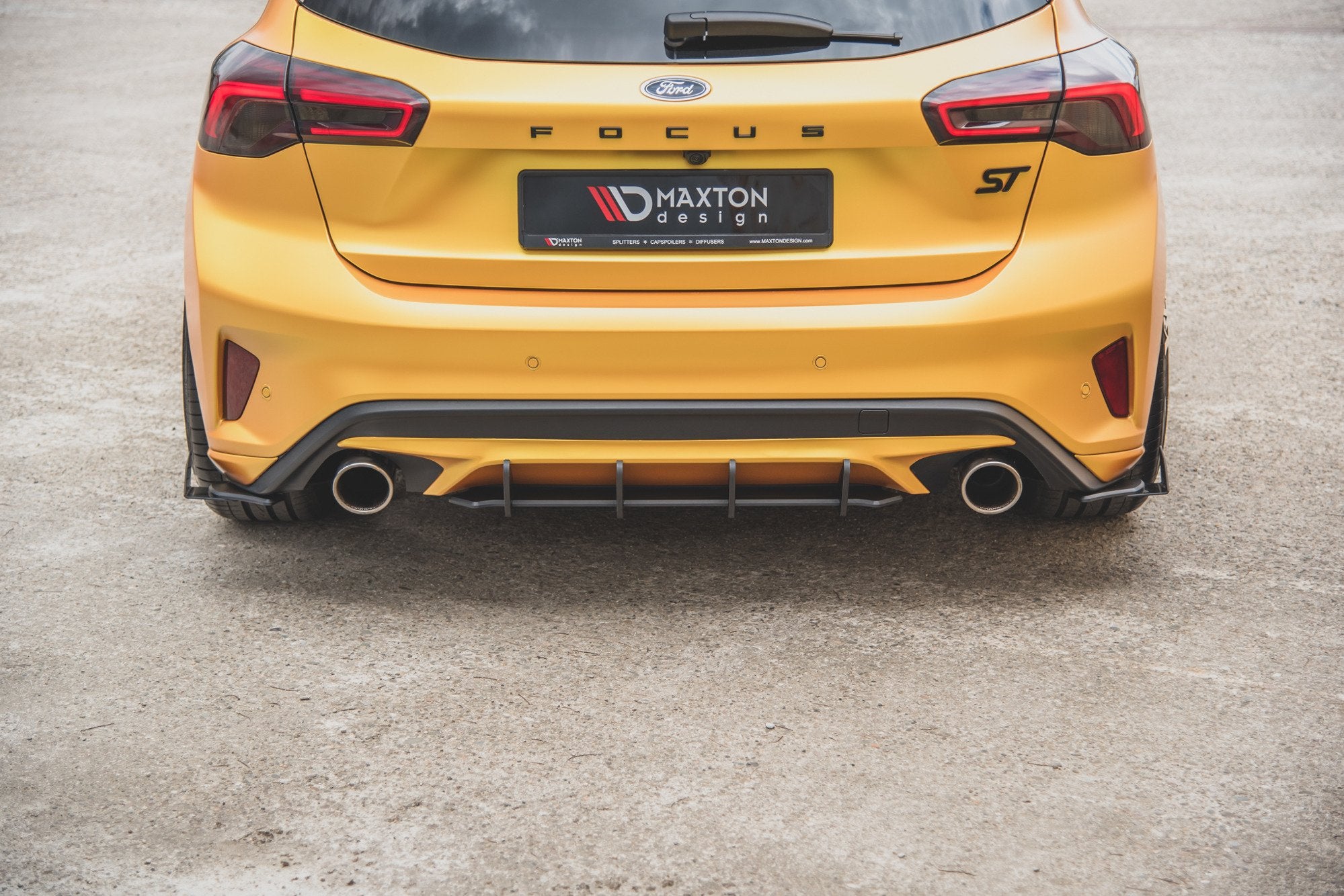 Racing-Durability-Side-Splitters-+-Flaps-Ford-Focus-ST-MK4-G