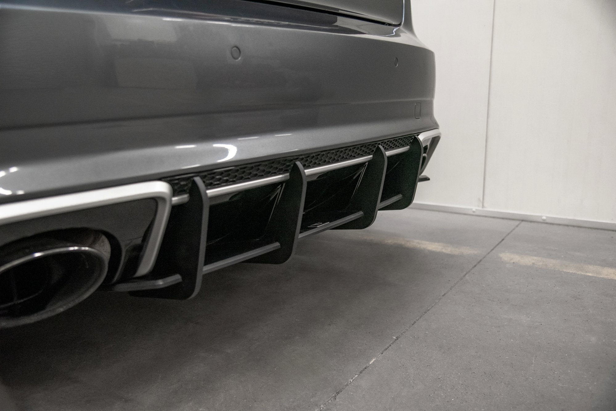 Racing-Durability-Rear-Diffuser-V.1-Audi-RS3-8V-Sportback-Bl