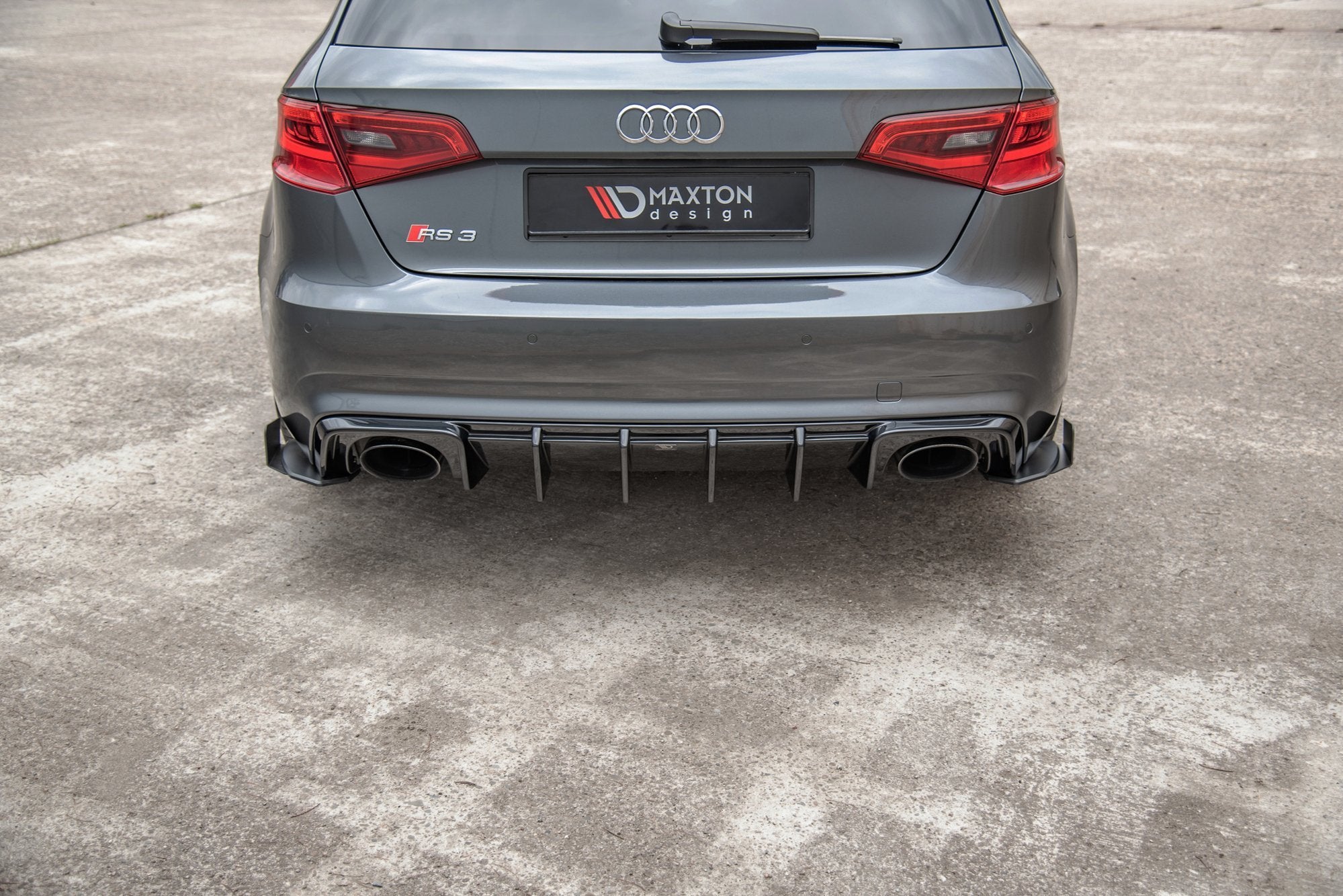 Rear-Side-Flaps-Audi-RS3-8V-Sportback---Gloss-Black