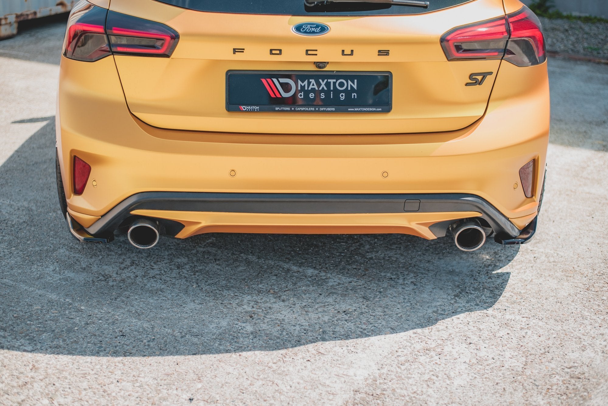 Rear-Side-Splitters-V.2-Ford-Focus-ST-MK4---Gloss-Black