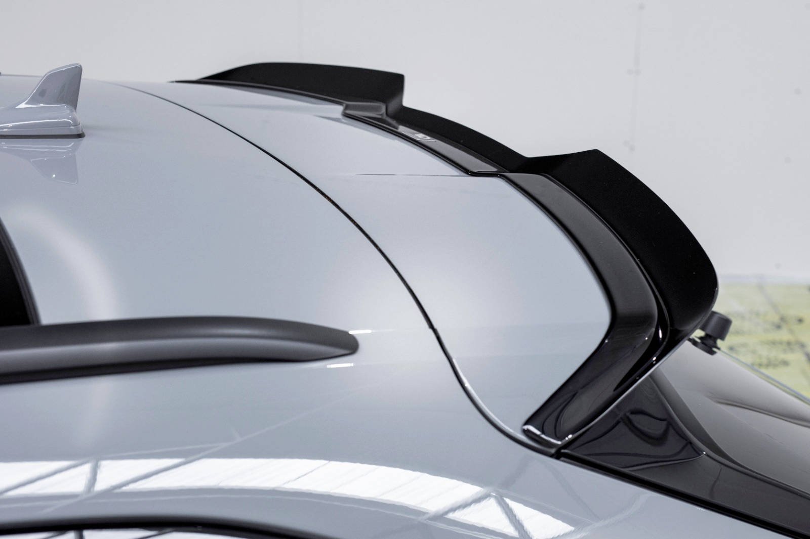 Spoiler-Cap-V.2-Audi-RS6-C8---Gloss-Black