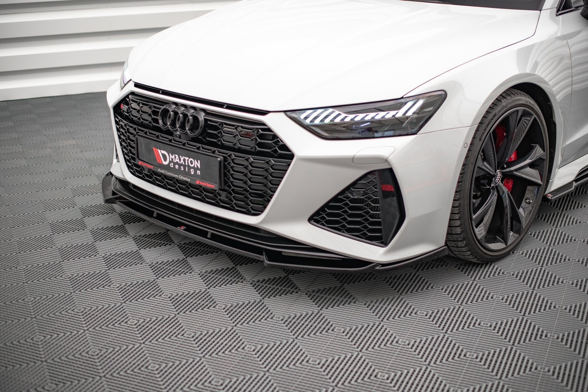 Front-Splitter-V.1-Audi-RS6-C8-/-RS7-C8---Gloss-Black