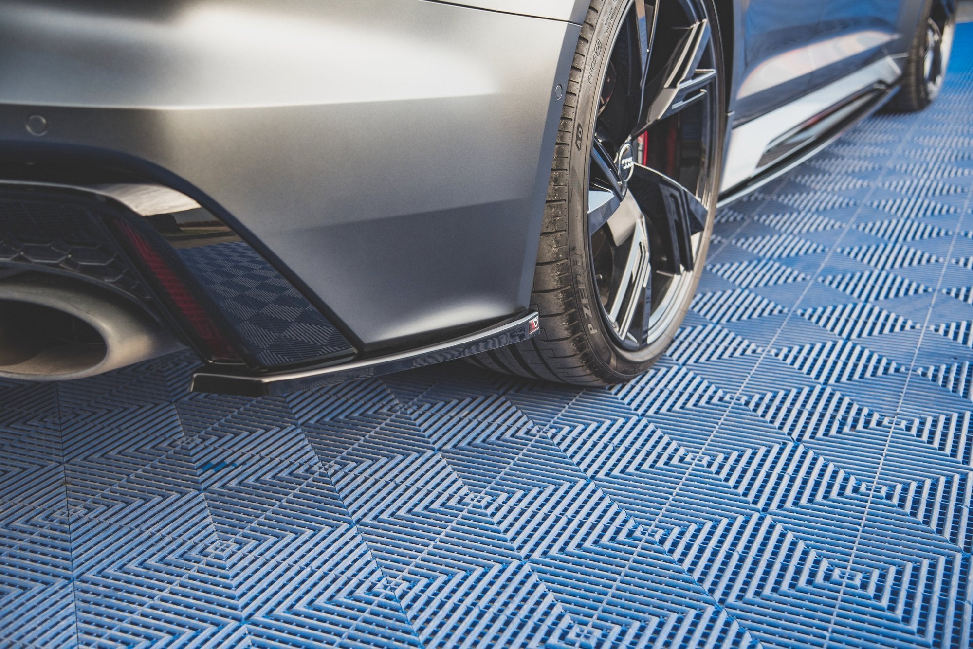 Rear-Side-Splitters-V.1-Audi-RS6-C8-/-RS7-C8---Gloss-Black