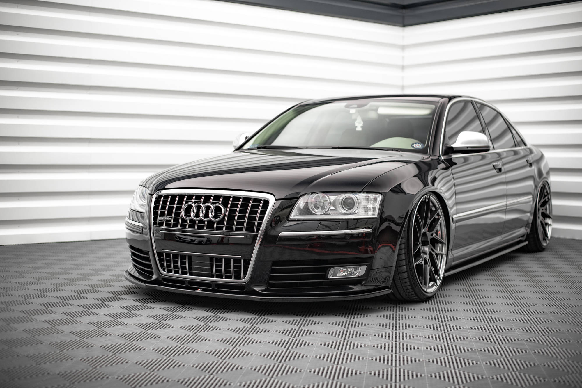 Side-Skirts-Diffusers-Audi-S8-D3---Gloss-Black