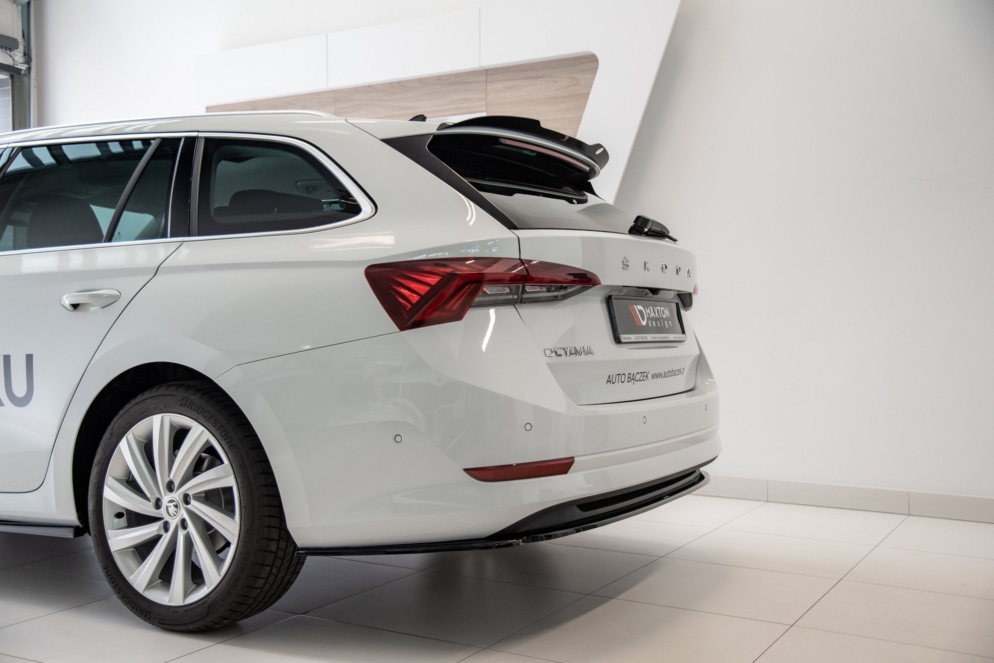 Spoiler-Cap-Skoda-Octavia-Standard-/-RS-MK4-Combi-GB