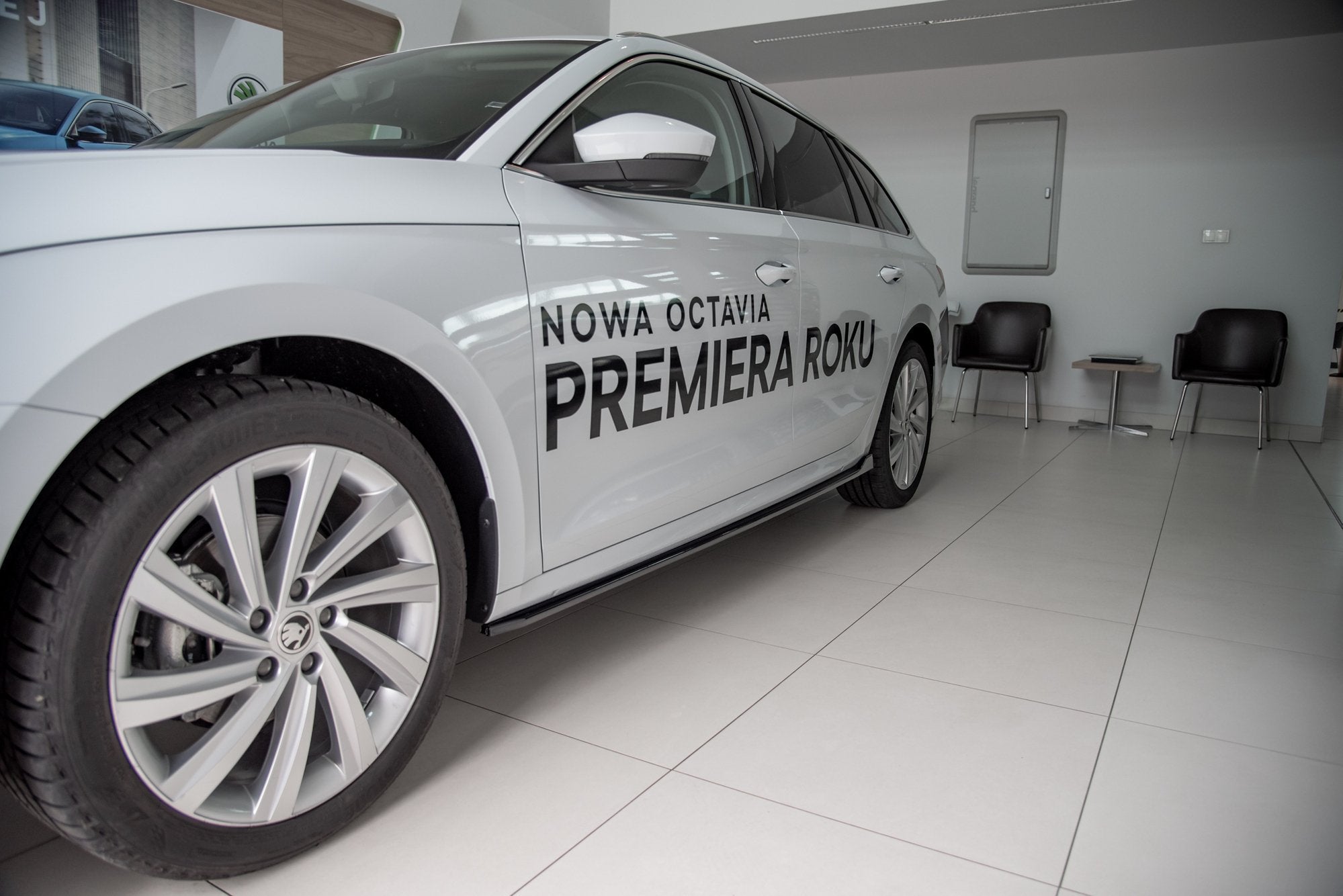 Side-Skirts-Diffusers-V.1-Skoda-Octavia-MK4---Gloss-Black