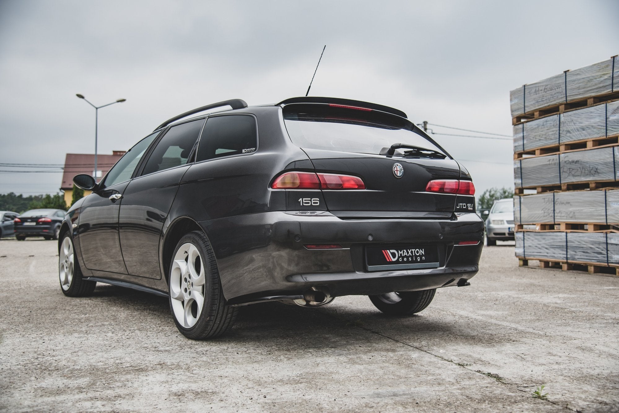 Rear-Side-Splitters-Alfa-Romeo-156-SW-Facelift---Gloss-Black