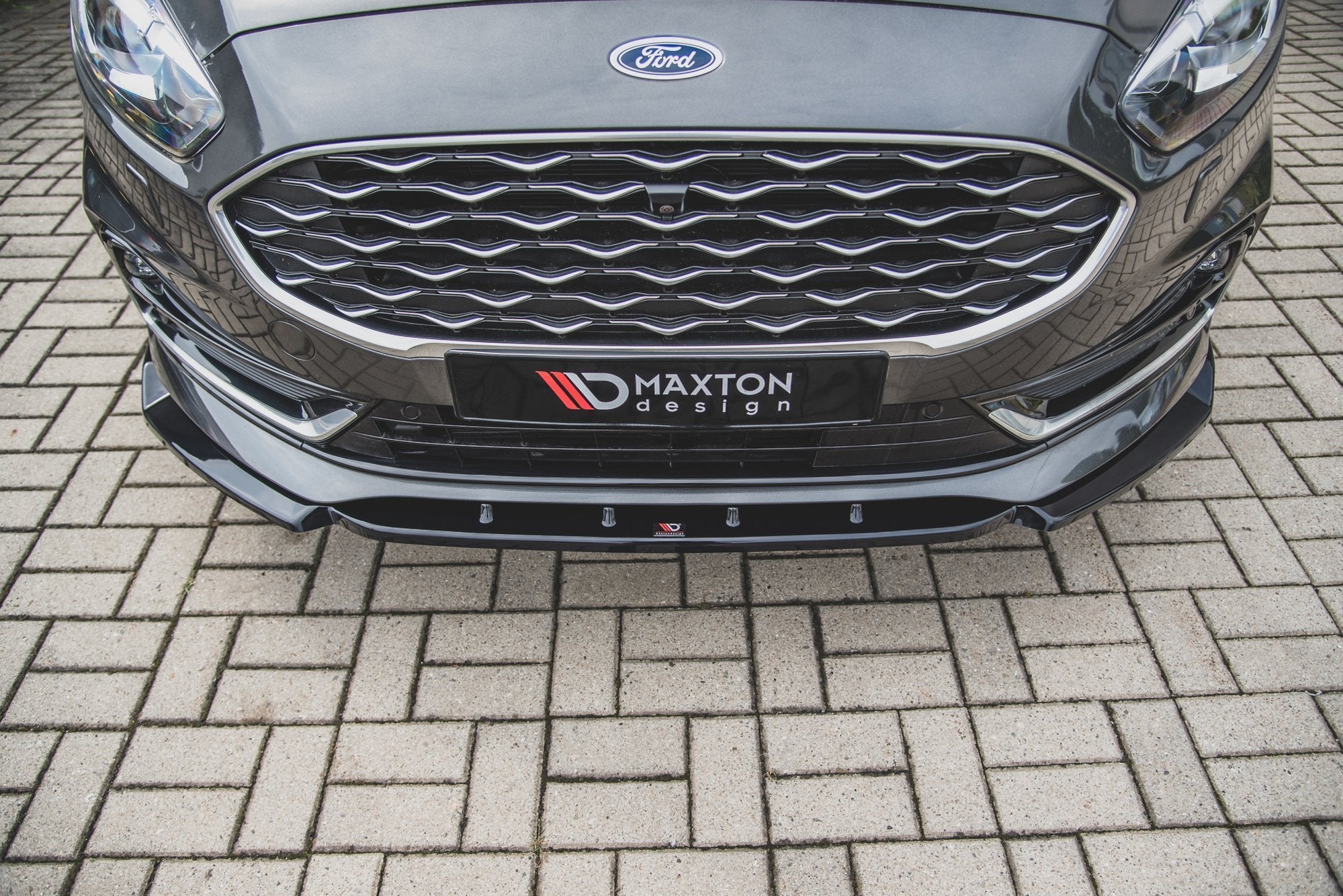 Front-Splitter-Ford-S-Max-MK2-Facelift---Gloss-Black