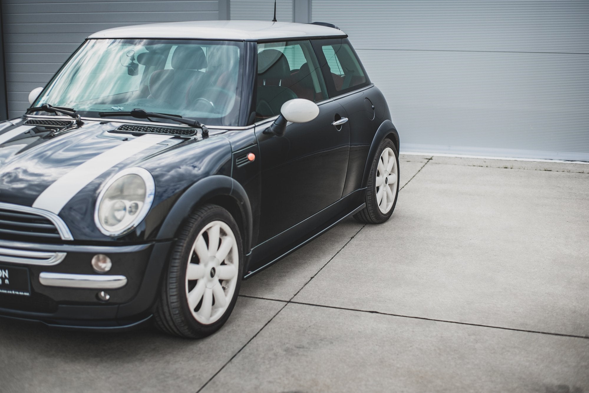 Side-Skirts-Diffusers-Mini-Cooper-/-One-R50---Gloss-Black