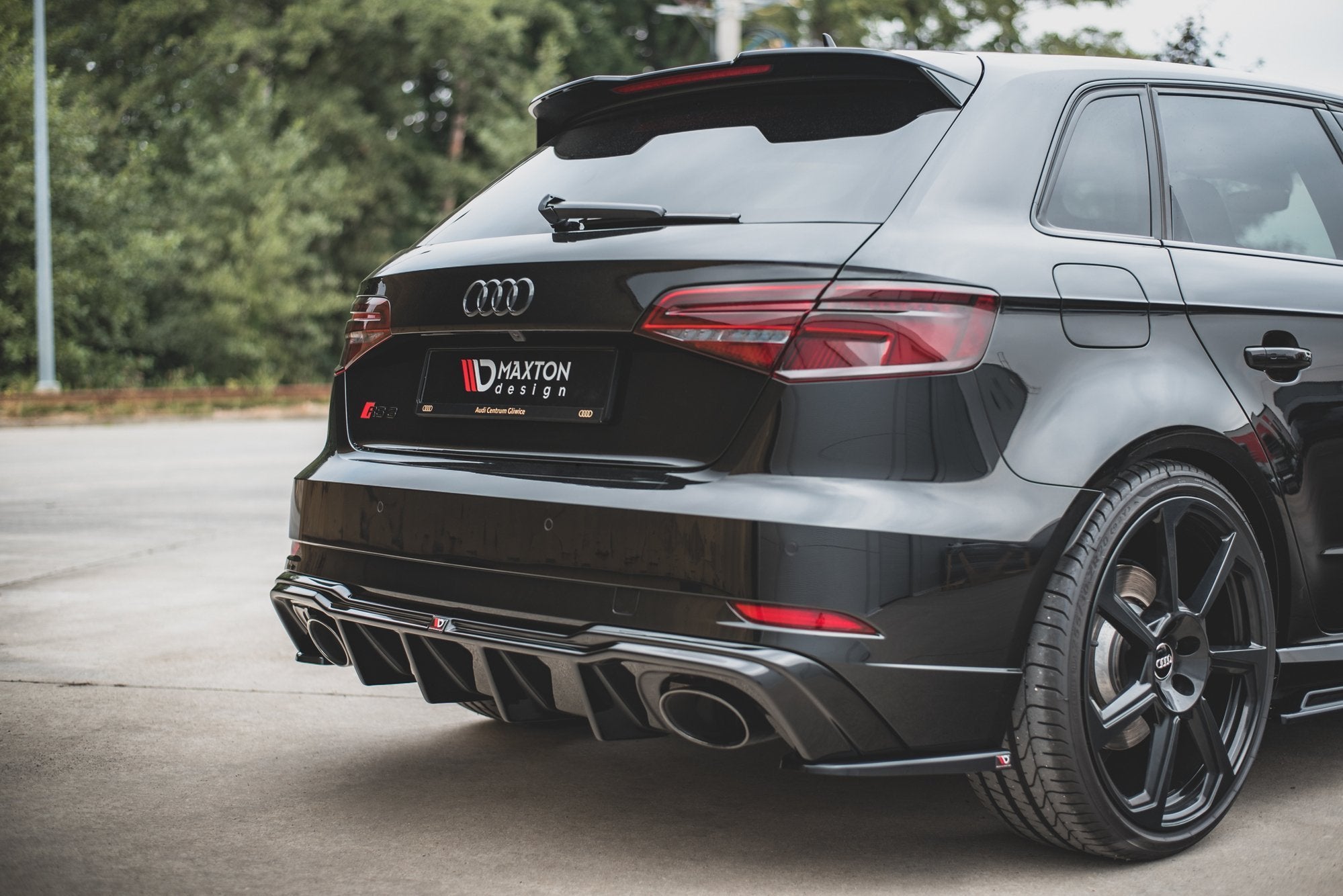Rear-Side-Splitters-V.2-Audi-RS3-8V-Sportback-Facelift-GB