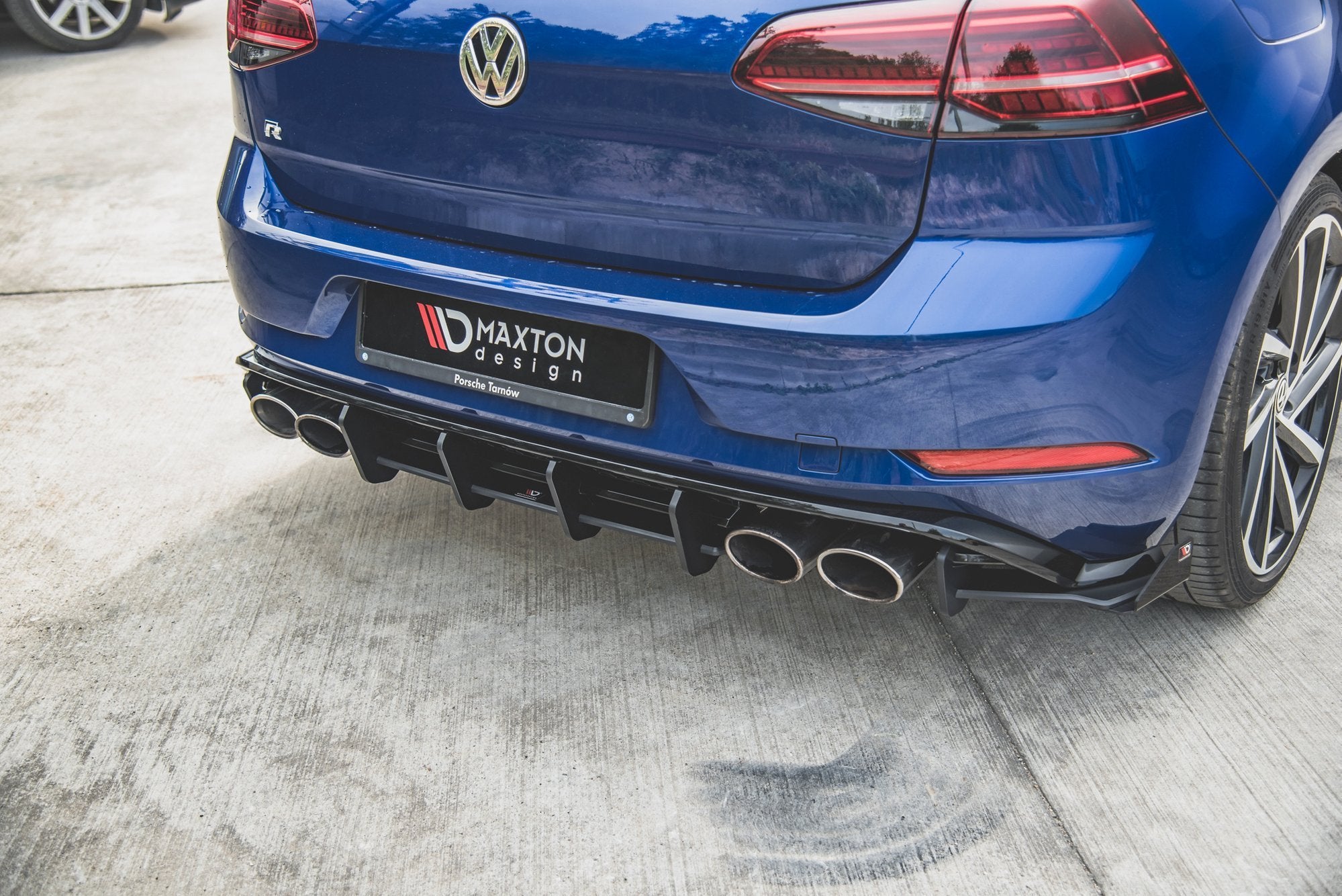 Racing-Durability-Rear-Diffuser-VW-Golf-7-R-Facelift---Black