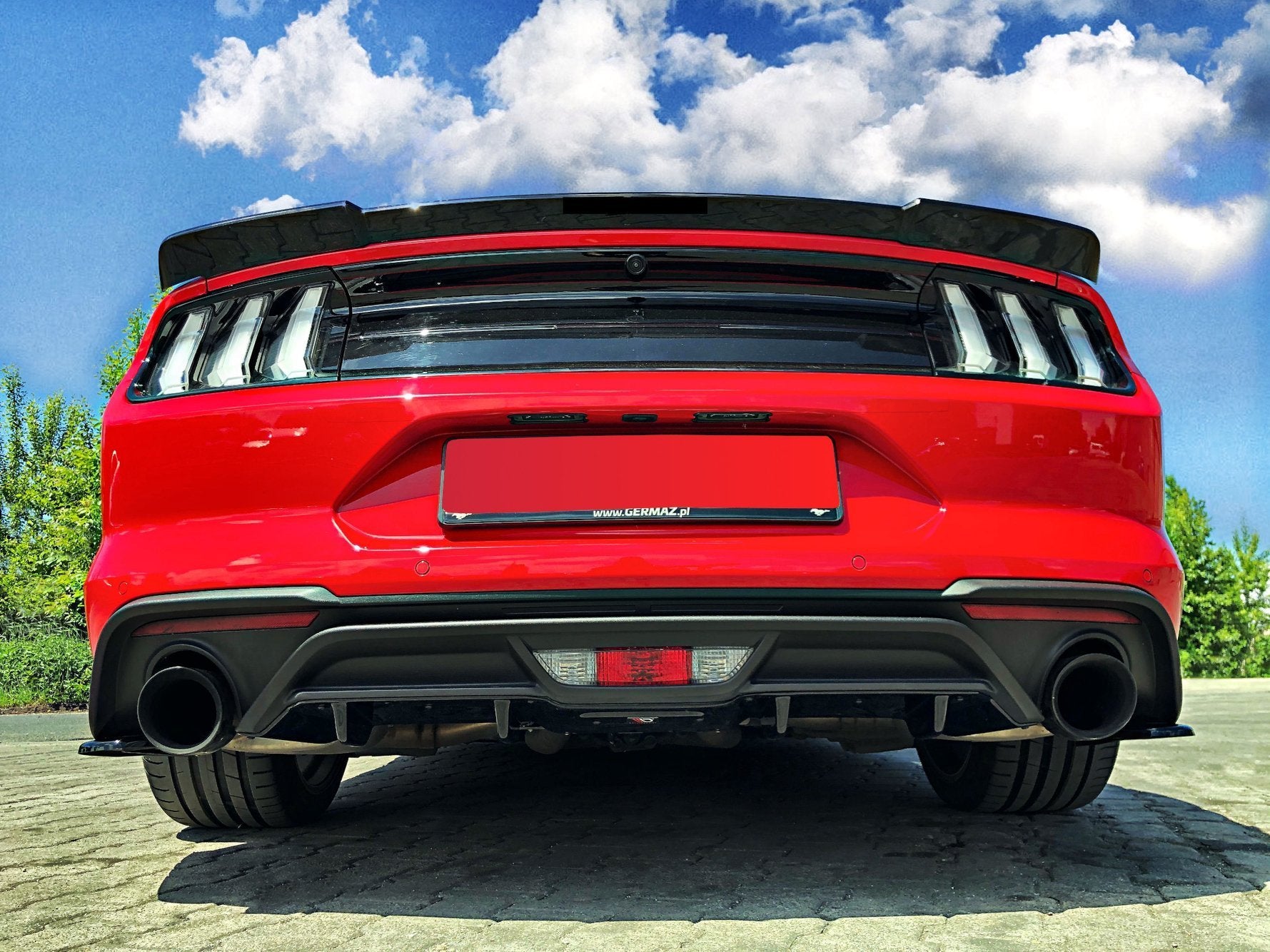 Rear-Valance-Ford-Mustang-MK.-6-Facelift---Gloss-Black