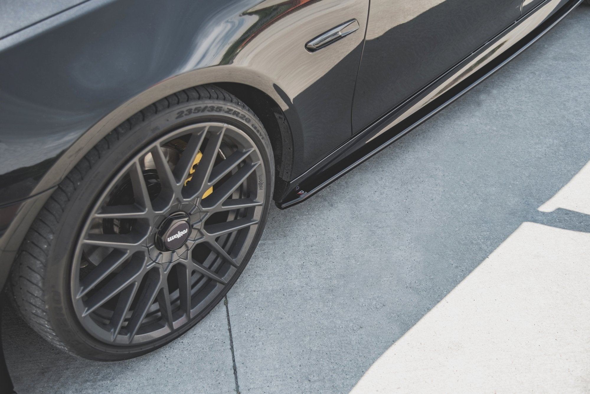 Side-Skirts-Diffusers-V.2-BMW-5-F10/F11-M-Pack---Gloss-Black