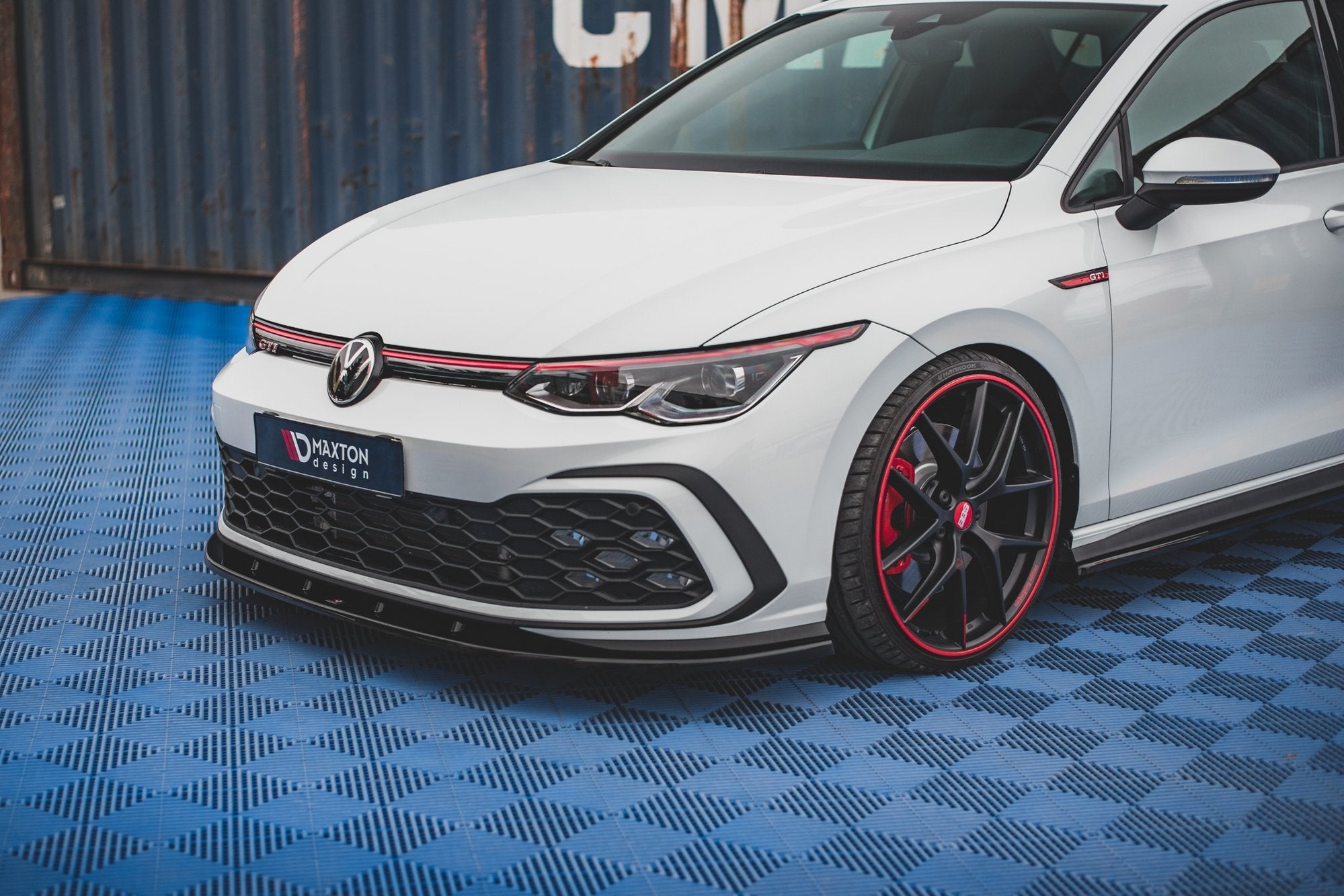 Front-Splitter-Volkswagen-Golf-8-GTi---Gloss-Black