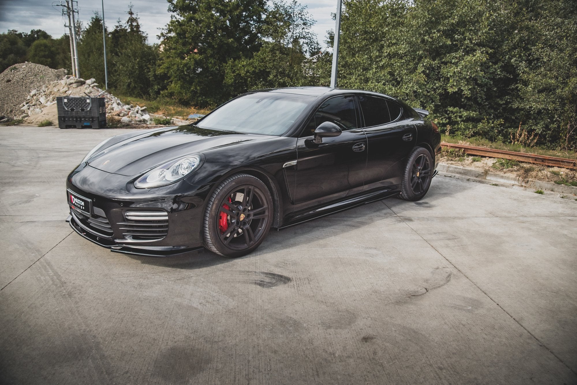 Side-Skirts-Diffusers-V.1-Porsche-Panamera-Turbo-970-Facelif