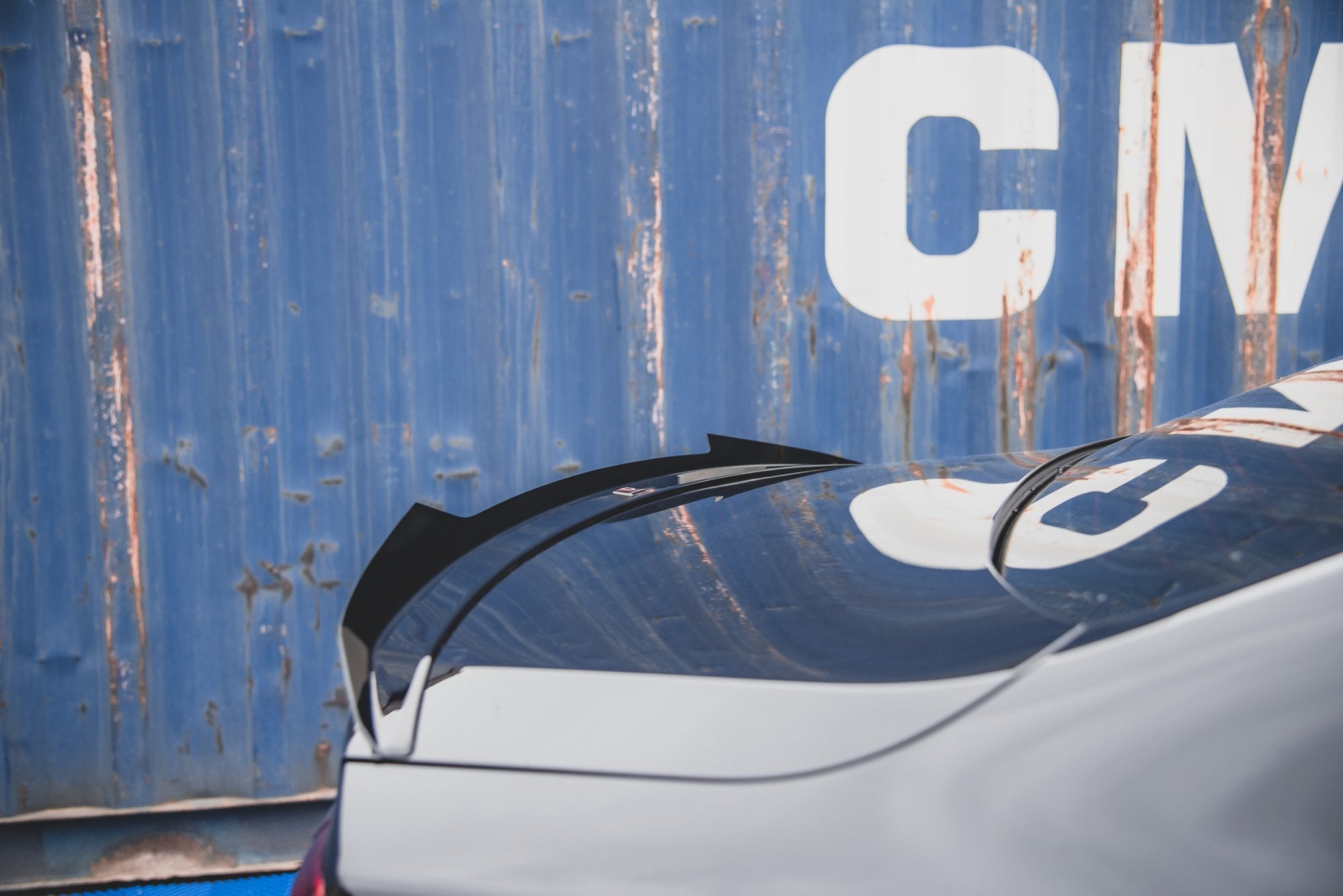 Spoiler-Cap-Volvo-S60-R-Design-MK3---Textured