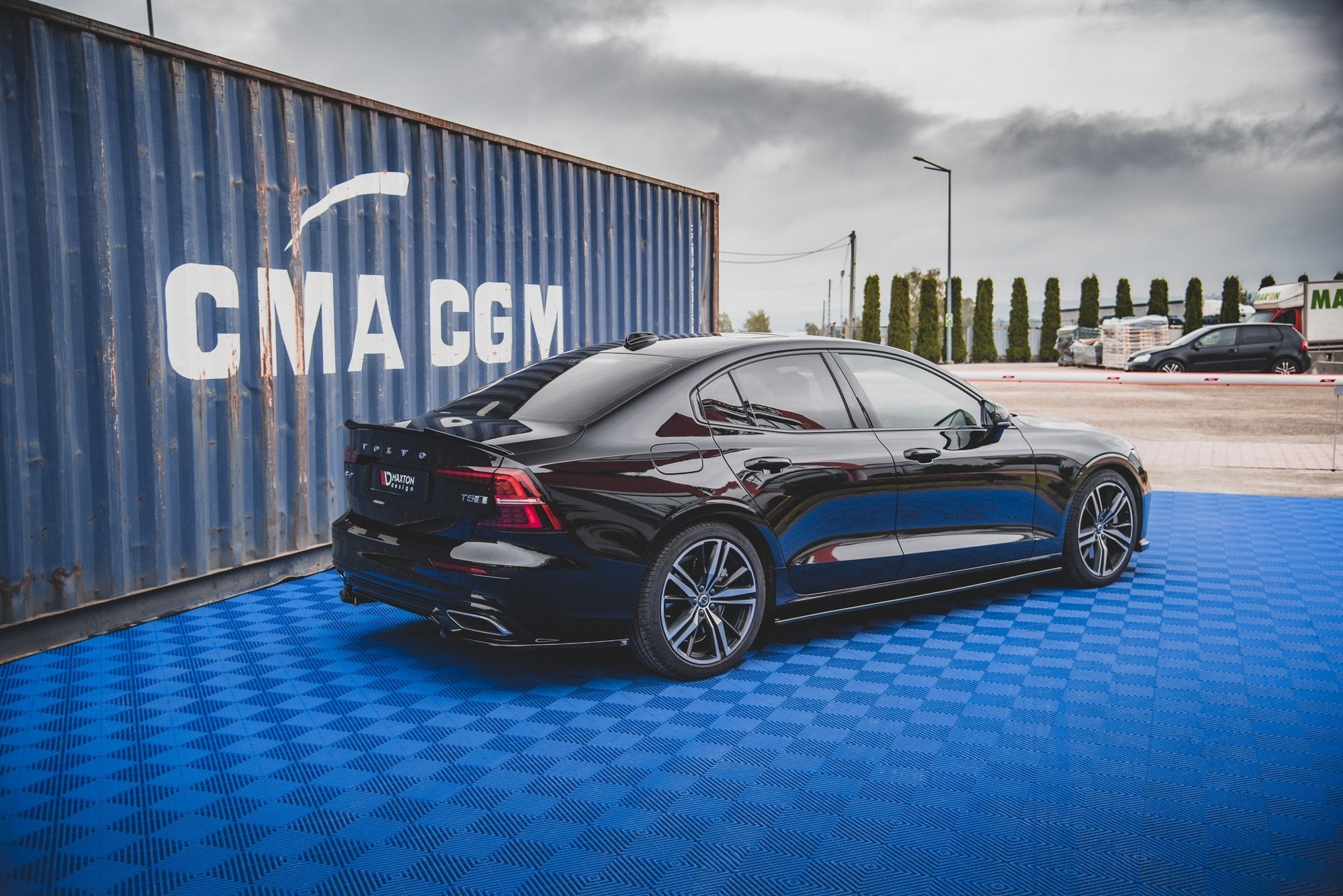 Side-Skirts-Diffusers-V.2-Volvo-S60/V60-R-Design-MK3-GB