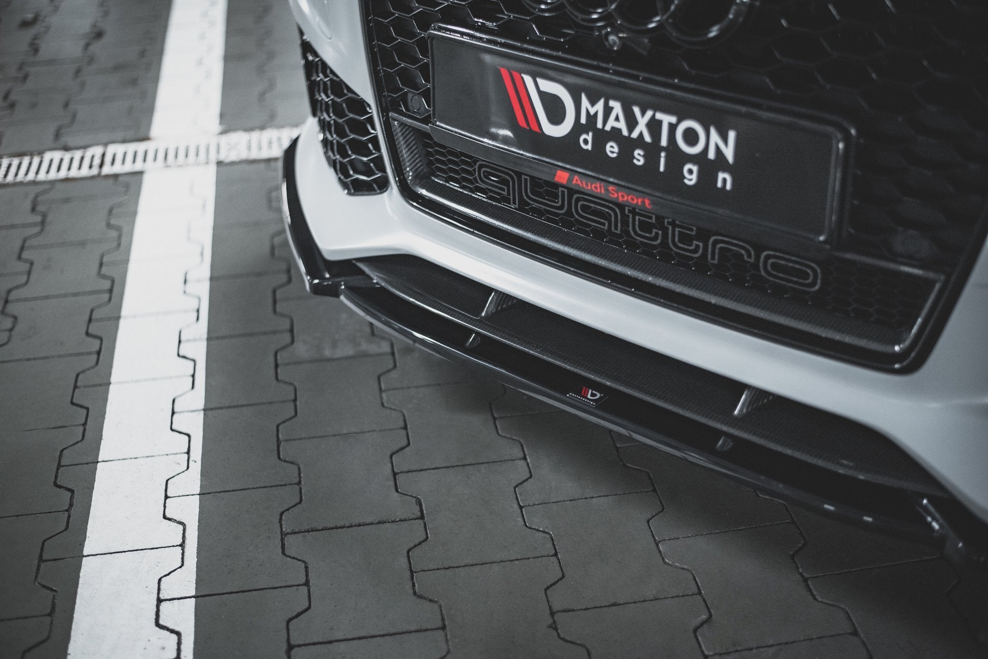Front-Splitter-V.4-Audi-RS6-C7---Gloss-Black