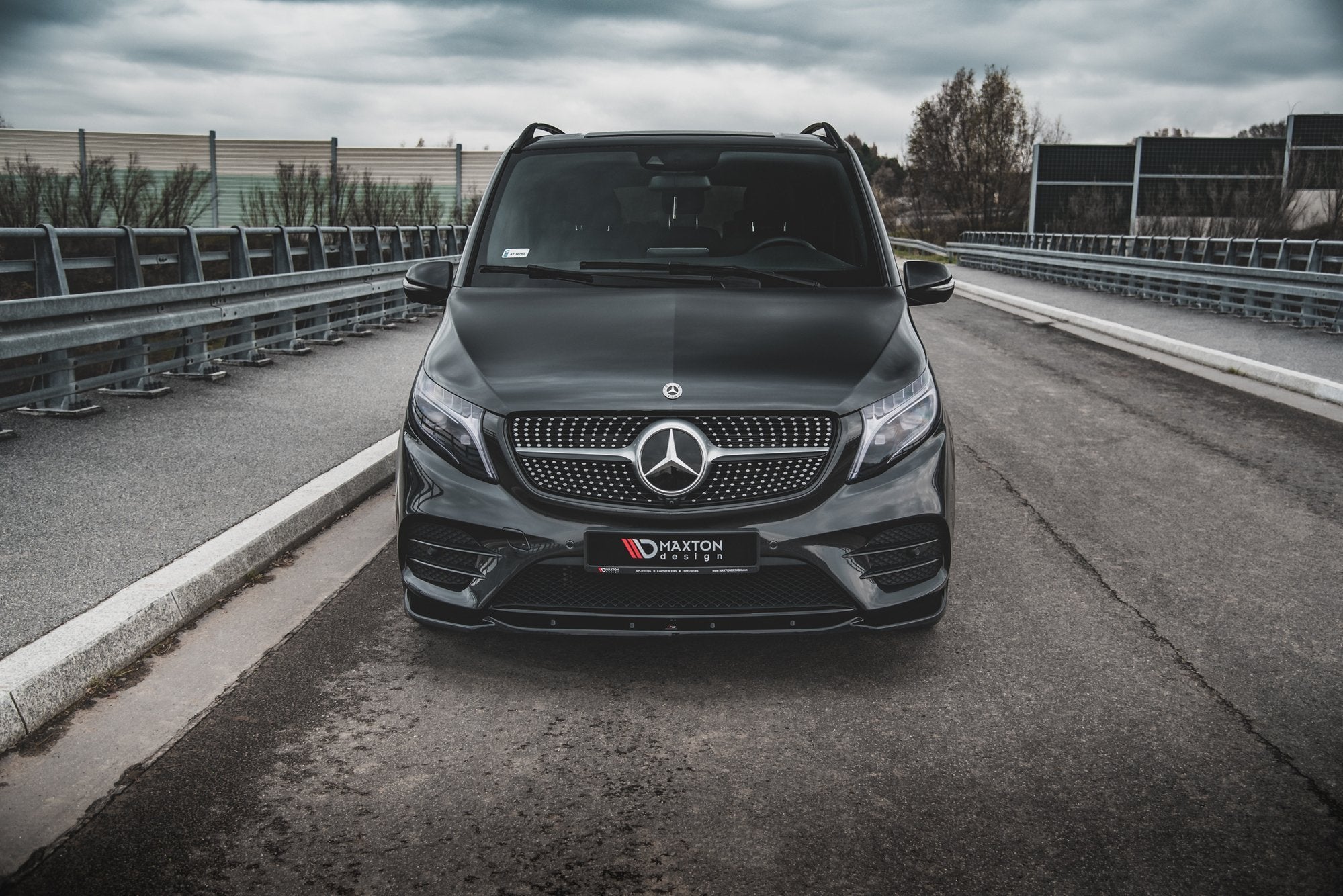 Splitter-V.1-Mercedes-Benz-V-CLass-AMG-Line-W447-Facelift-GB