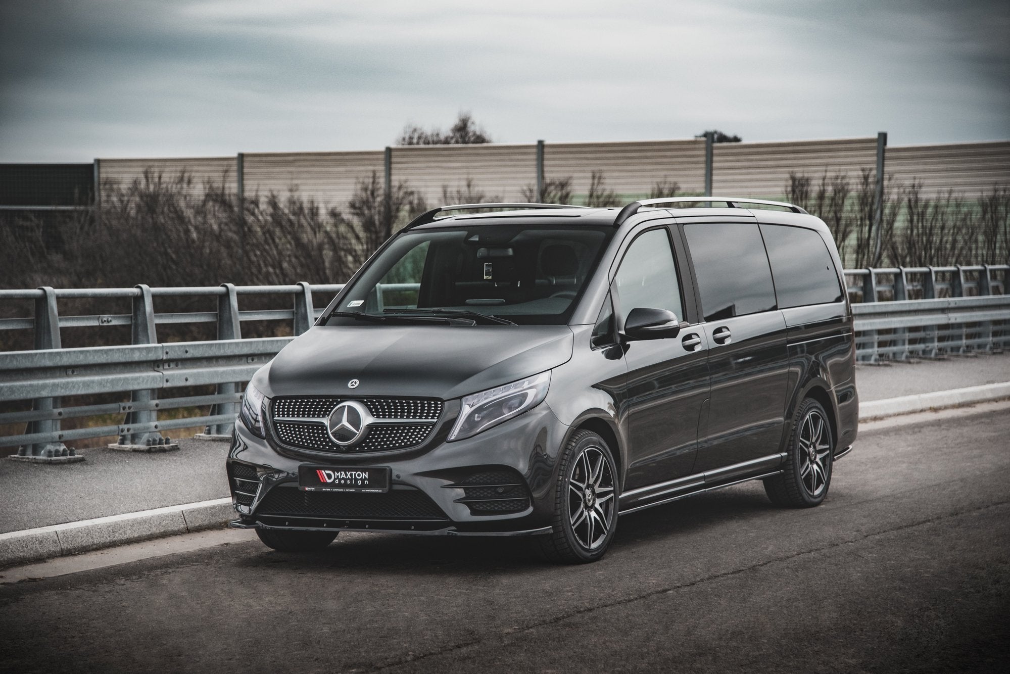 Splitter-V.1-Mercedes-Benz-V-CLass-AMG-Line-W447-Facelift-GB