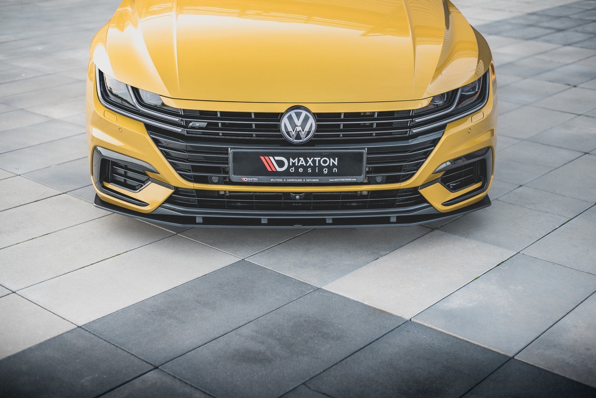 Racing-Durability-Splitter-Volkswagen-Arteon-R-Line-Red-Line