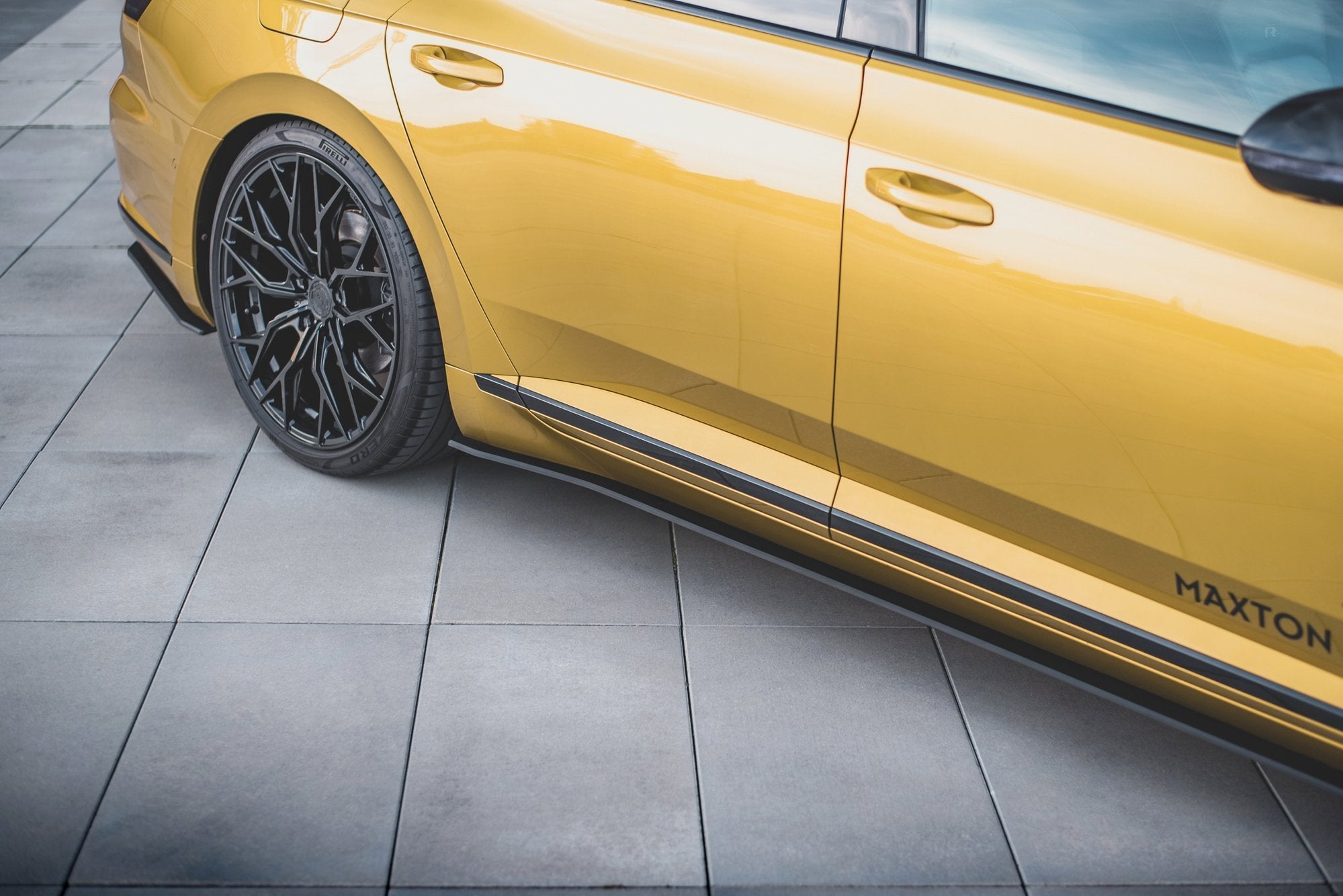 Side-Skirts-Diffusers-Volkswagen-Arteon-R-Line-Black