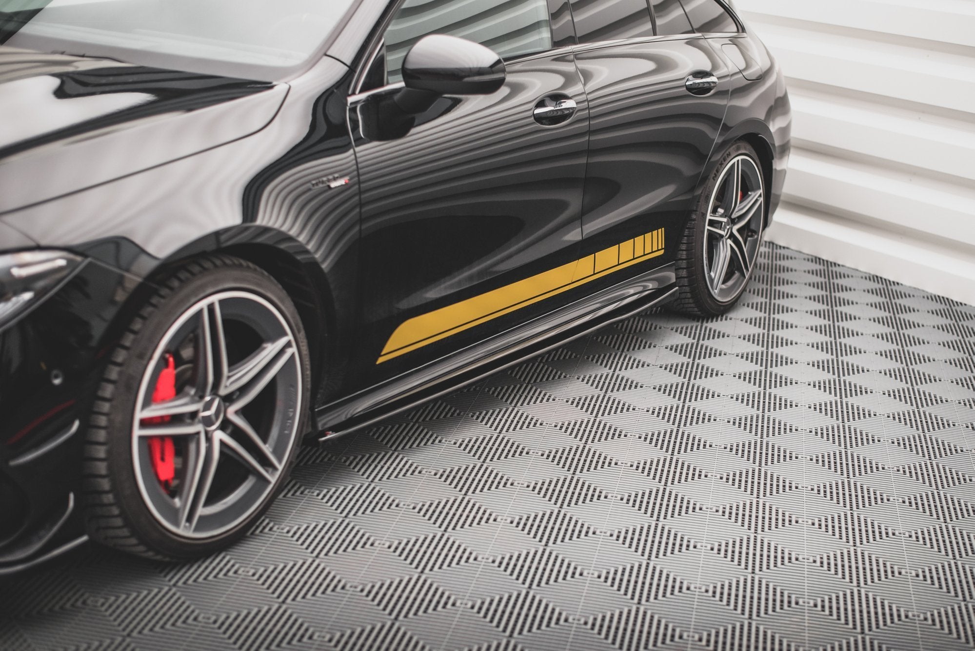 Side-Skirts-Diffusers-Mercedes-AMG-CLA-35-/-45-C118-GB