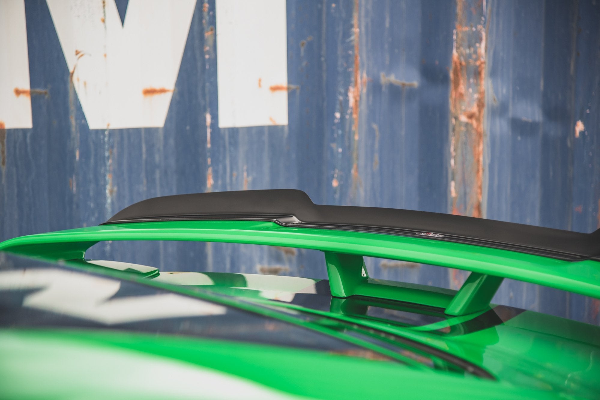 Spoiler-Cap-Ford-Mustang-GT-MK6-Facelift---Gloss-Black