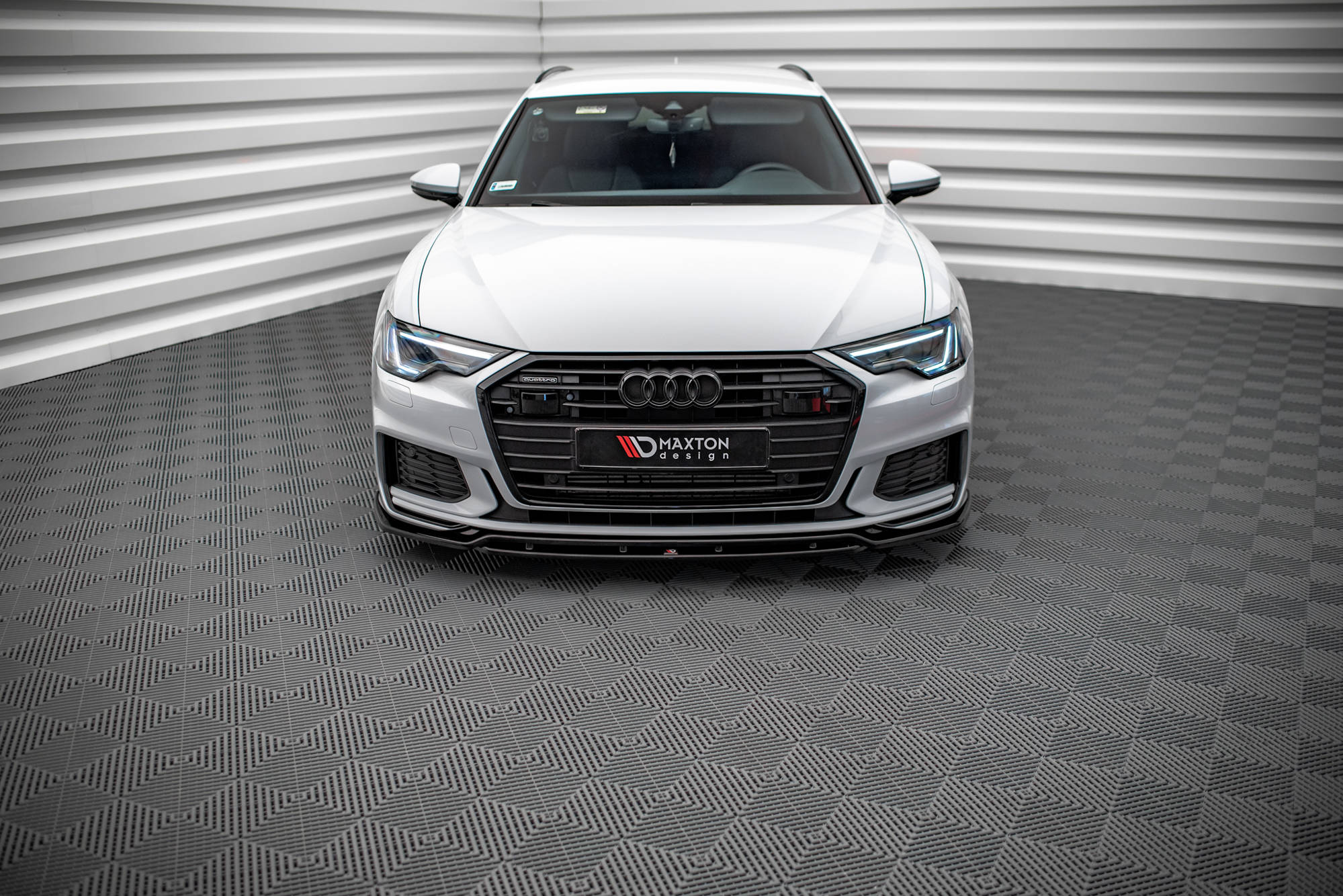 Front-Splitter-V.3-Audi-A6-S-Line-/-S6-C8---Gloss-Black