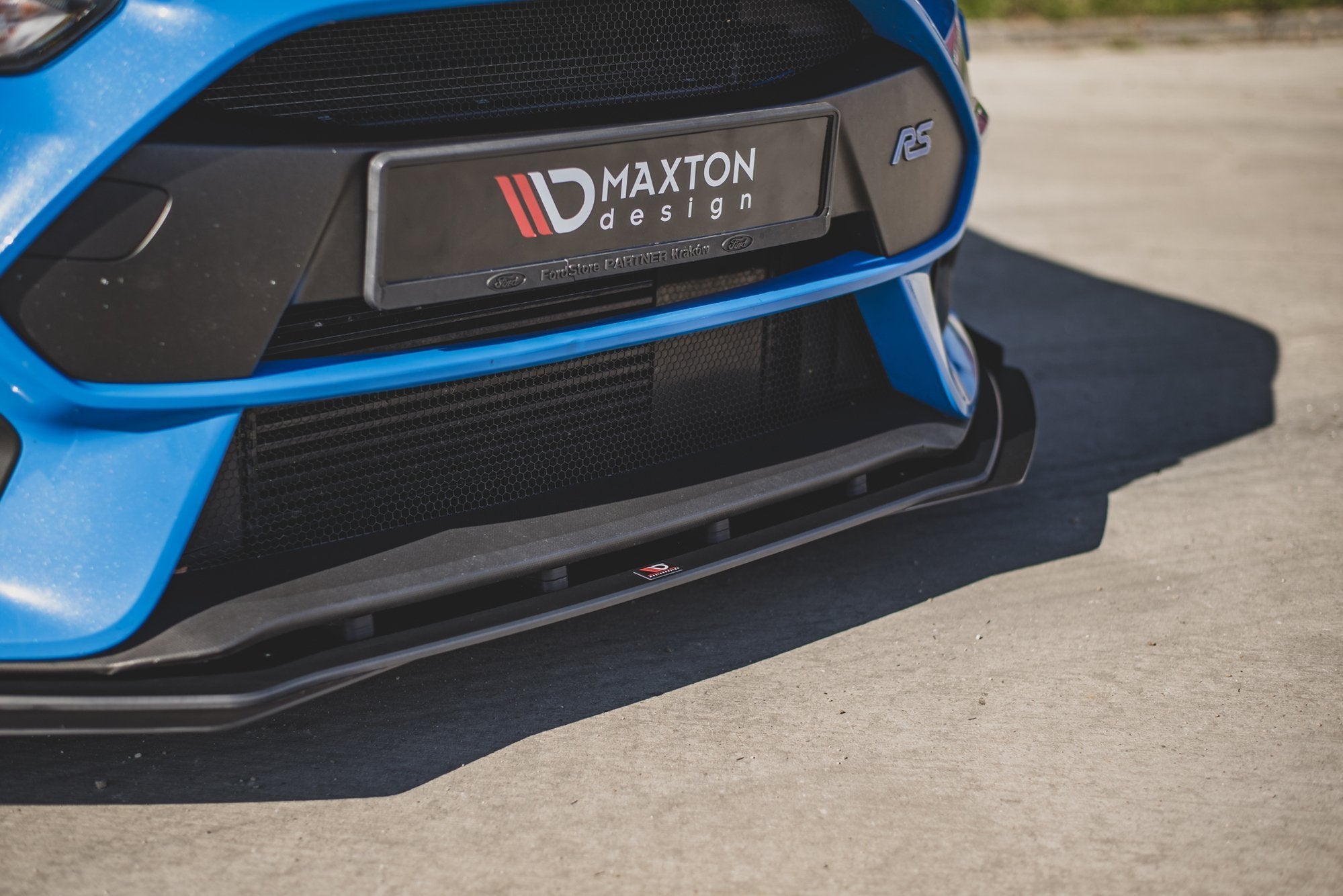 Racing-Durability-Front-Splitter-+-Flaps-Ford-Focus-RS-MK3-G
