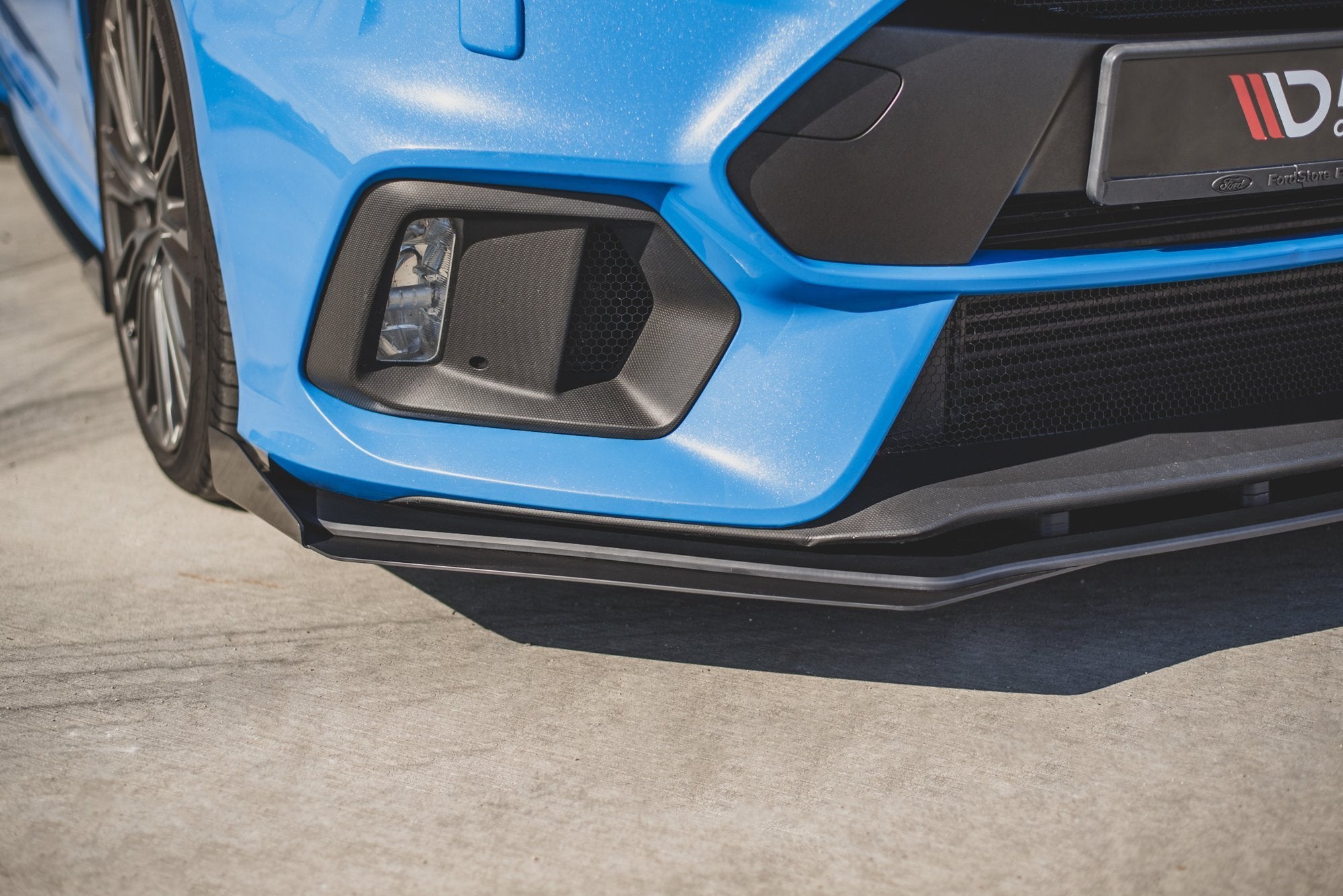 Racing-Durability-Front-Splitter-+-Flaps-Ford-Focus-RS-MK3-G