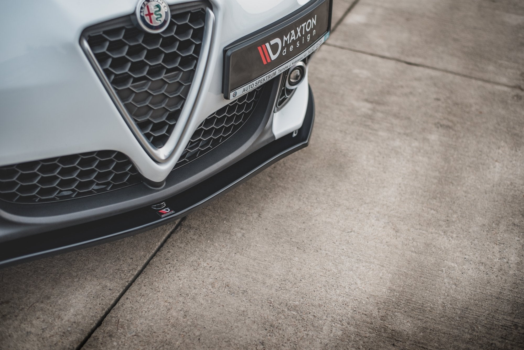 Front-Splitter-V.1-Alfa-Romeo-Giulietta-Facelift-GB
