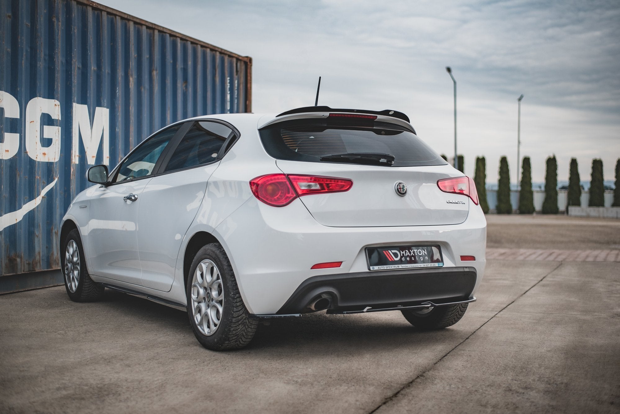 Rear-Side-Splitters-V.1-Alfa-Romeo-Giulietta-Facelift-GB