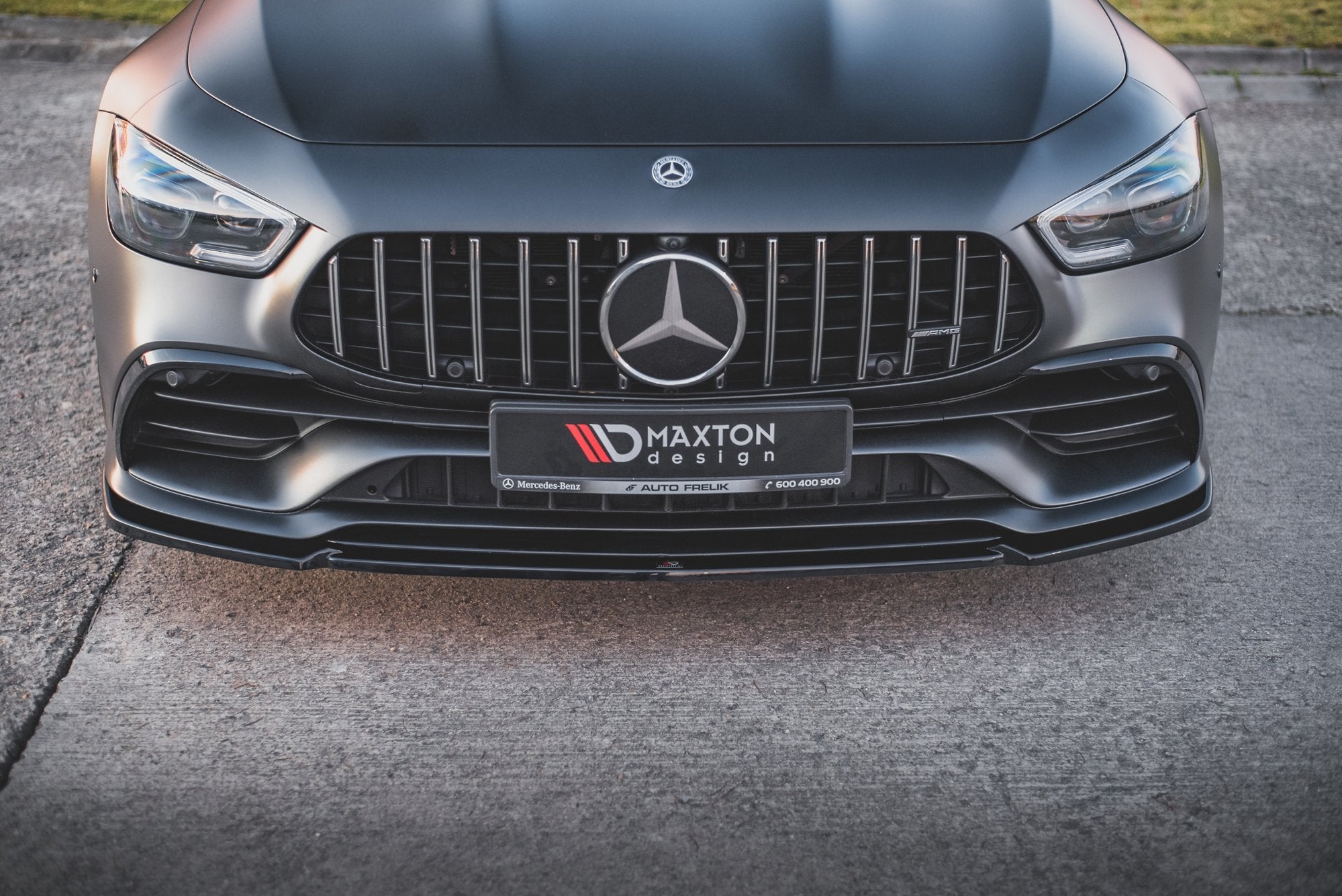 Front-Splitter-V.2-Mercedes-AMG-GT-53-4-Door-Coupe-GB