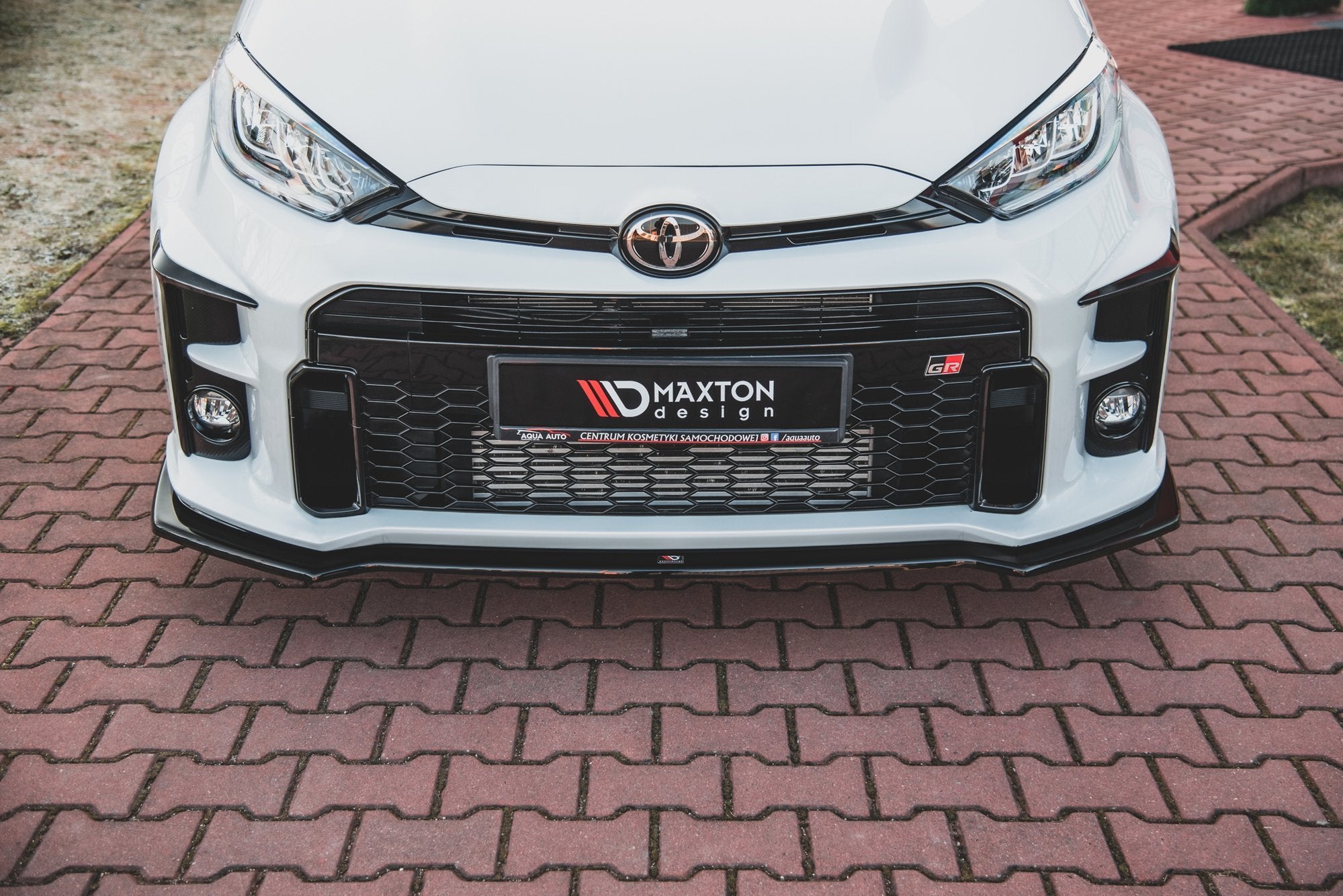 Front-Splitter-V.1-Toyota-Gr-Yaris-MK4---Gloss-Black