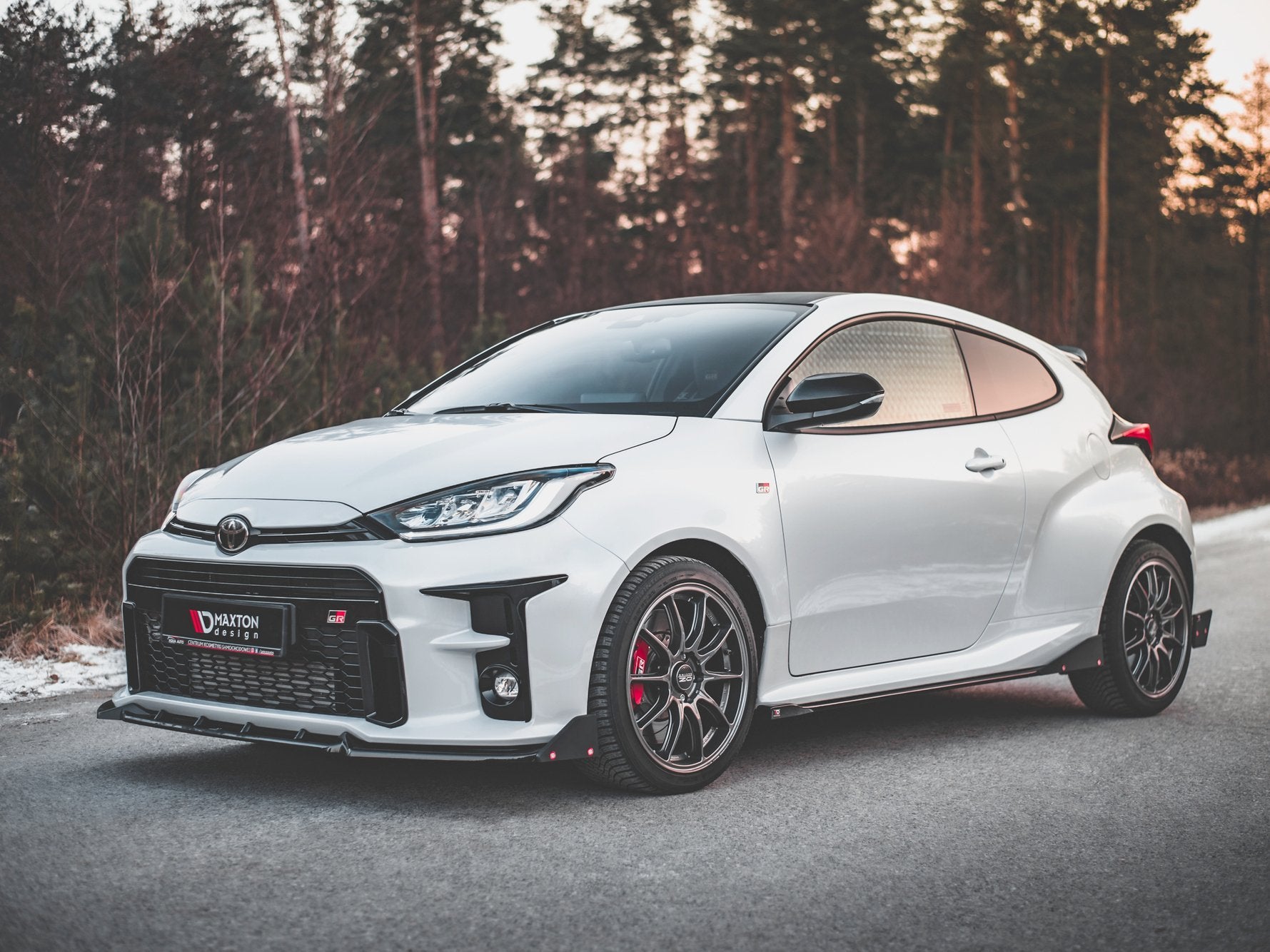 Side-Skirts-Diffusers-+-Flaps-V.2-Toyota-Gr-Yaris-MK4-NP