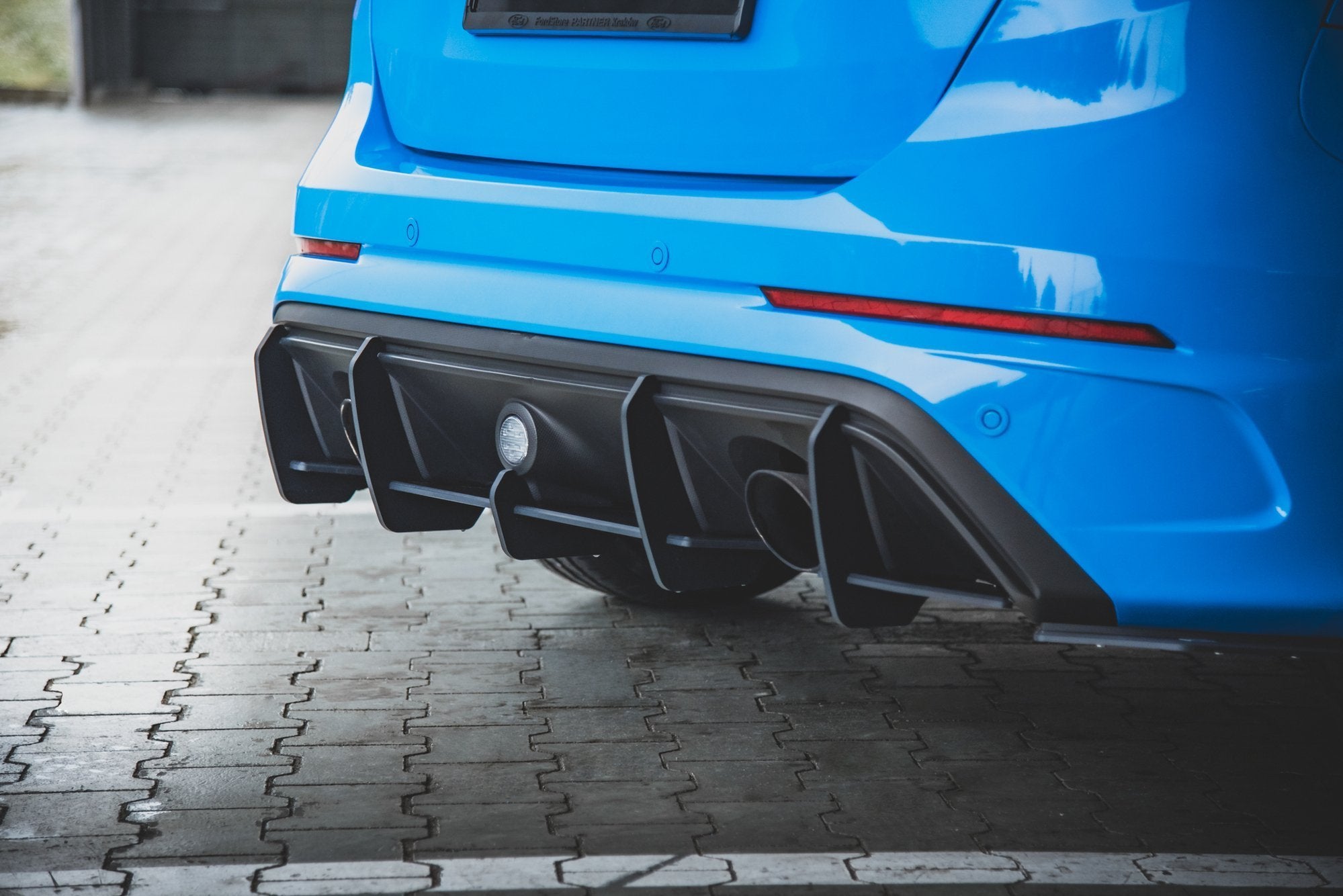Racing-Durability-Rear-Diffuser-Ford-Focus-RS-MK3---Black