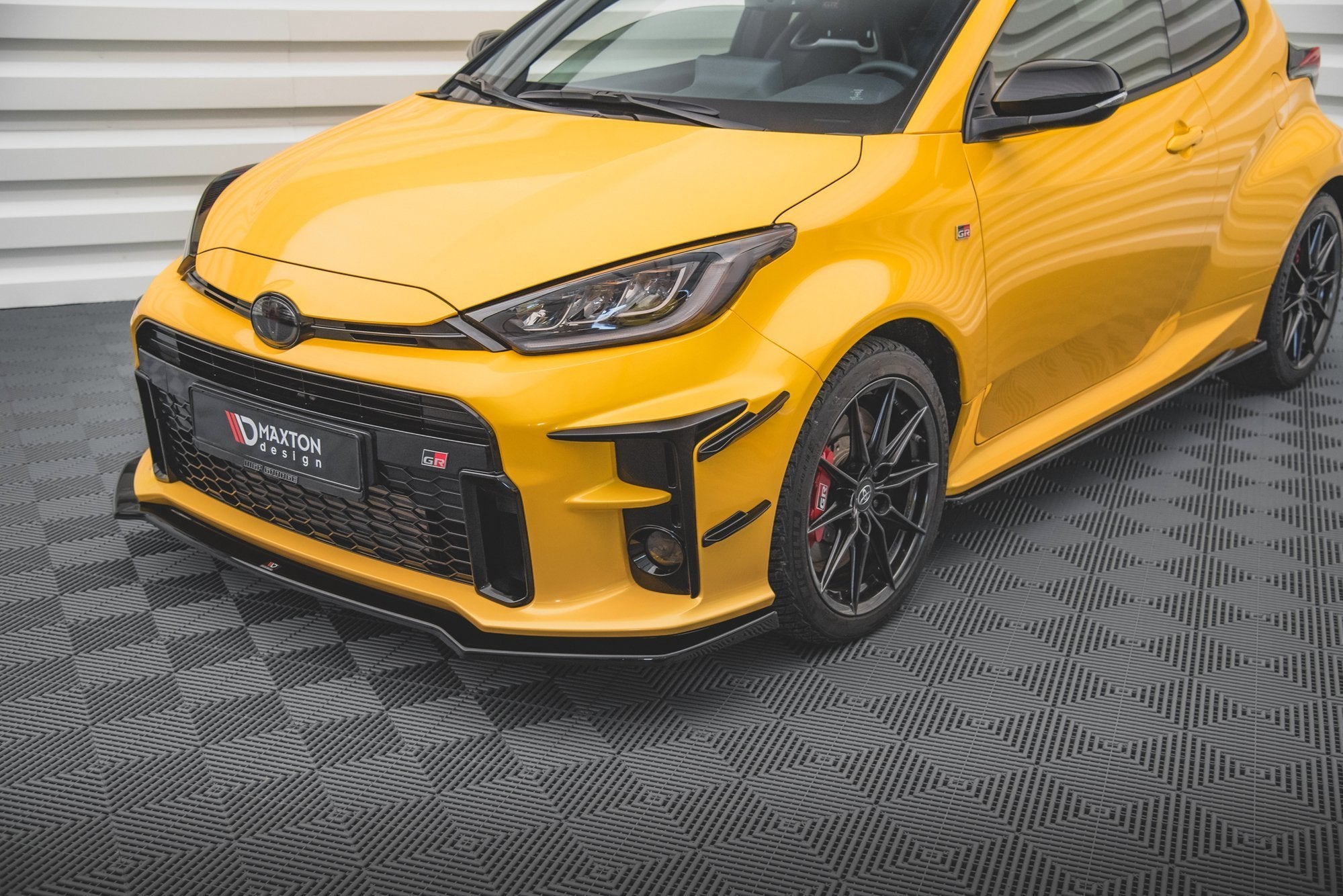 Front-Bumper-Wings-(Canards)-Toyota-Gr-Yaris-MK4