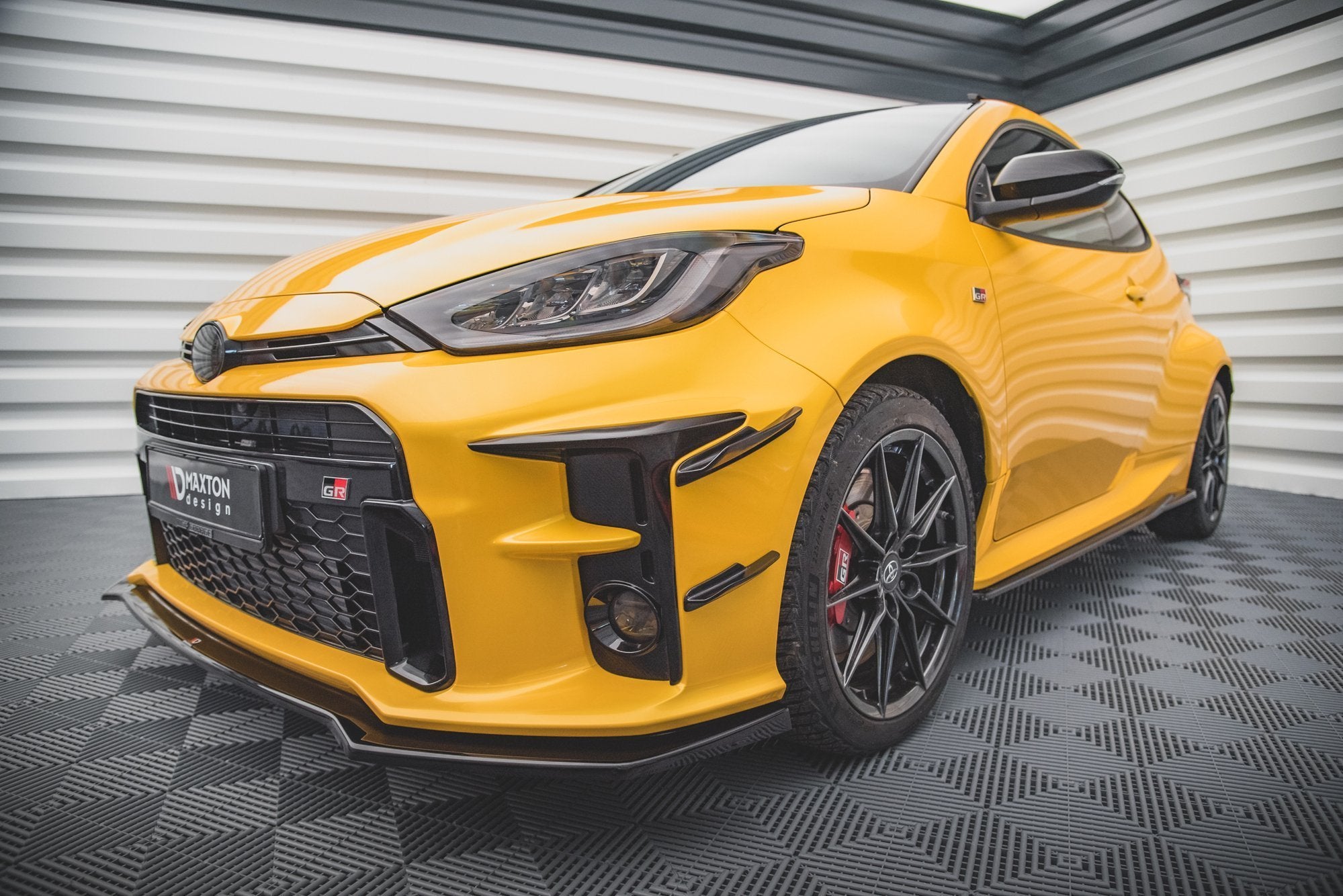 Front-Bumper-Wings-(Canards)-Toyota-Gr-Yaris-MK4