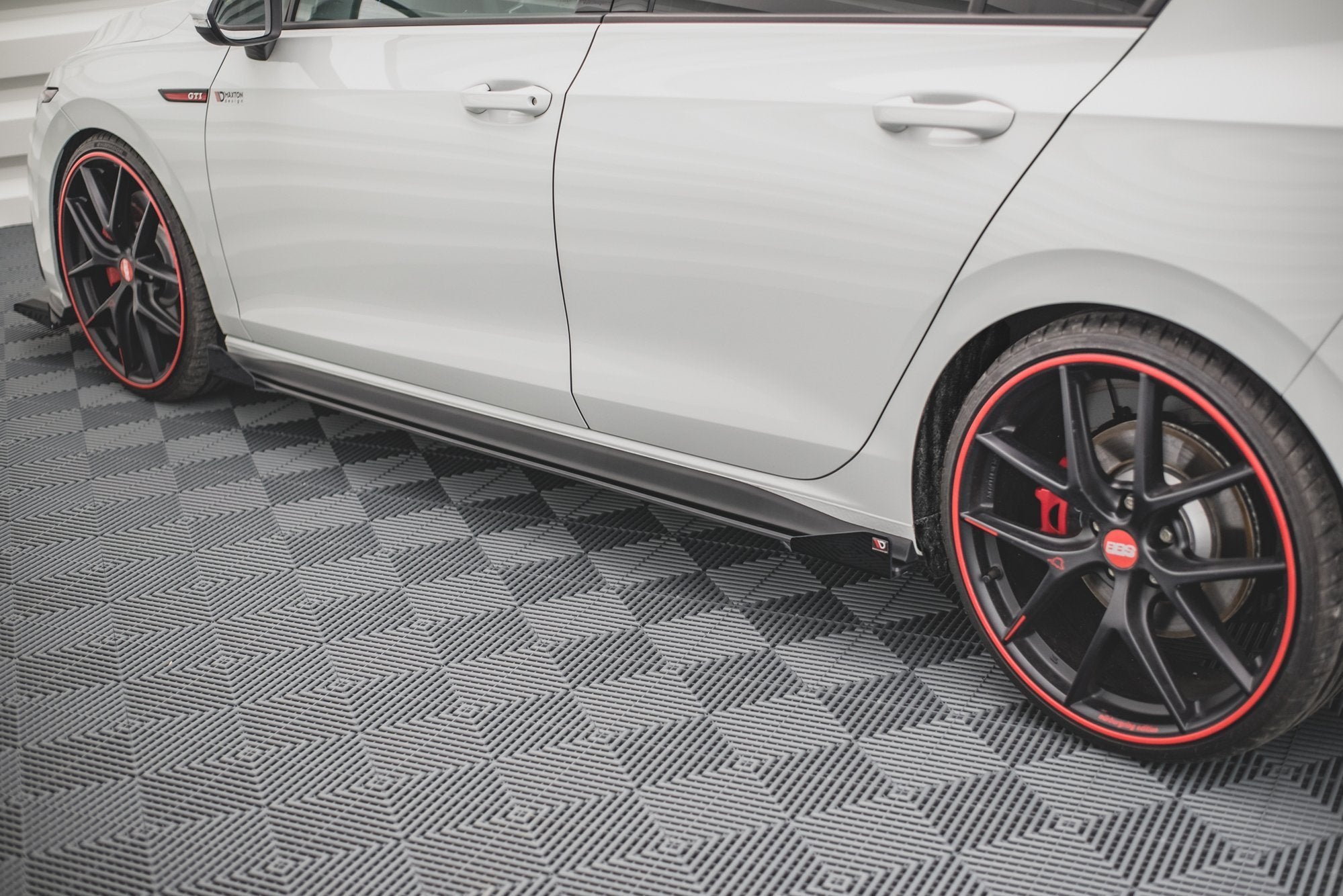 Side-Skirts-Diffusers+Flaps-VW-Golf-8-GTi/GTi-Clubsport-GB