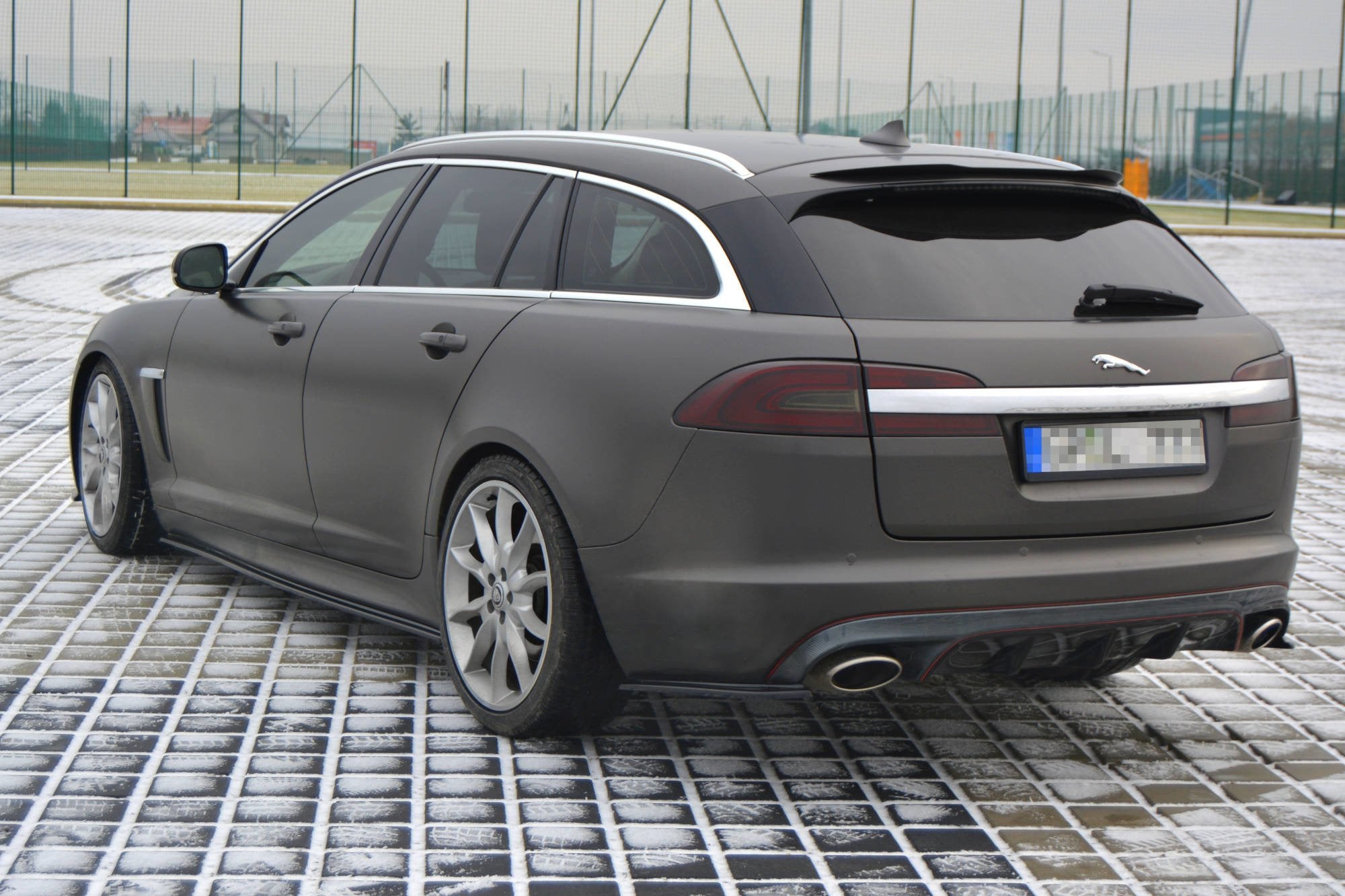 Spoiler-Cap-Jaguar-XF-X250-Sportbrake---Gloss-Black