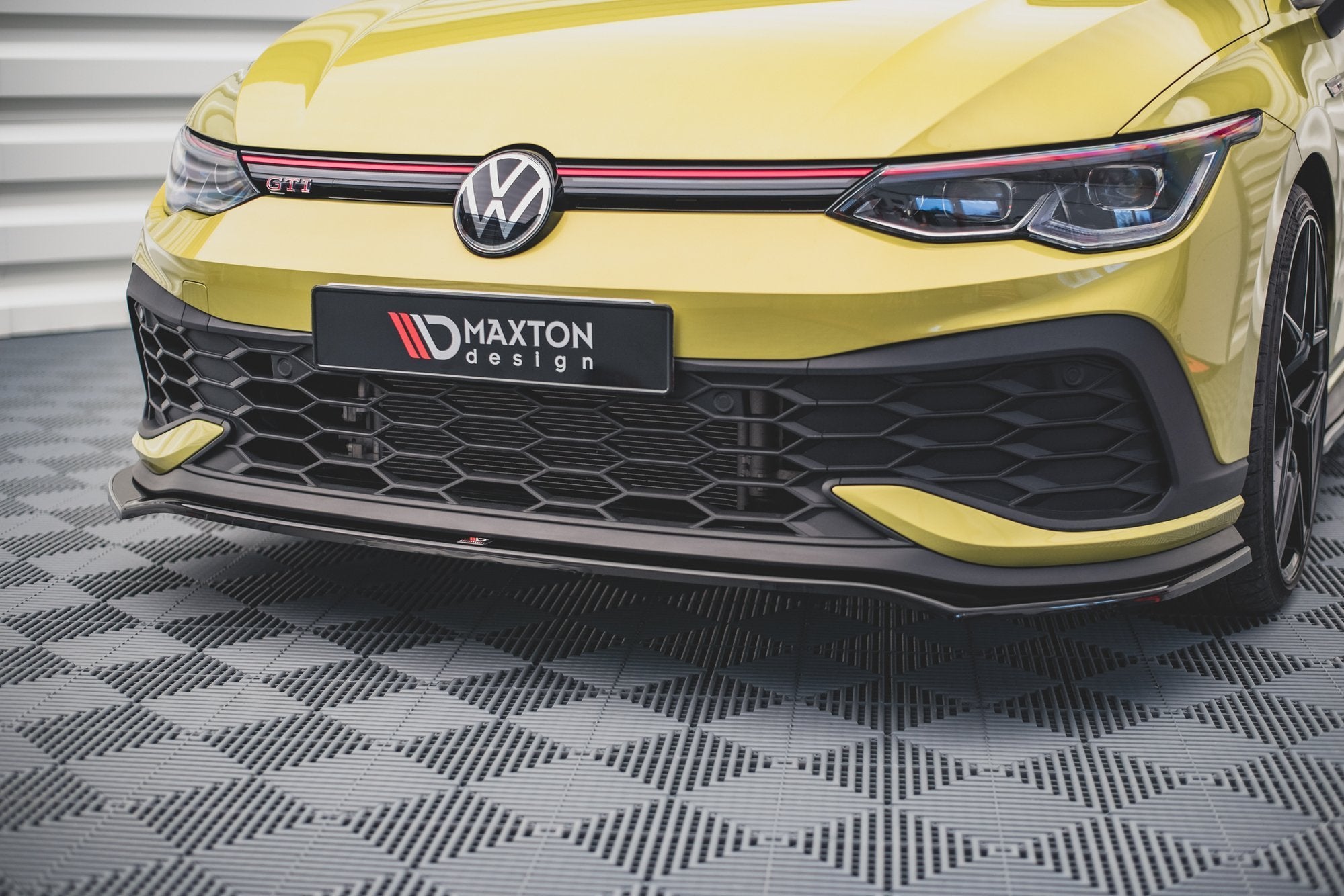 Front-Splitter-V.3-Volkswagen-Golf-8-GTi-Clubsport-GB