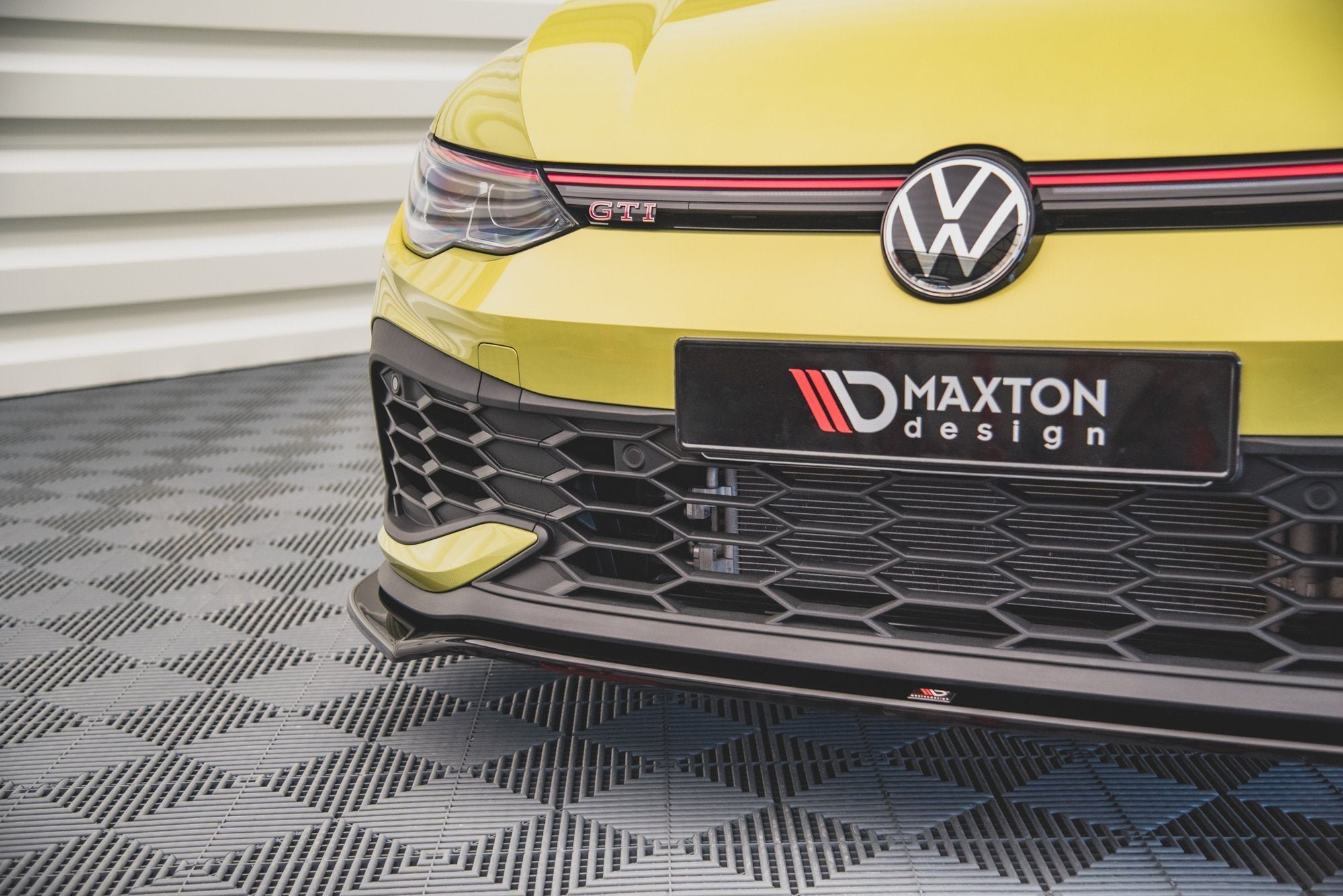 Front-Splitter-V.3-Volkswagen-Golf-8-GTi-Clubsport-GB