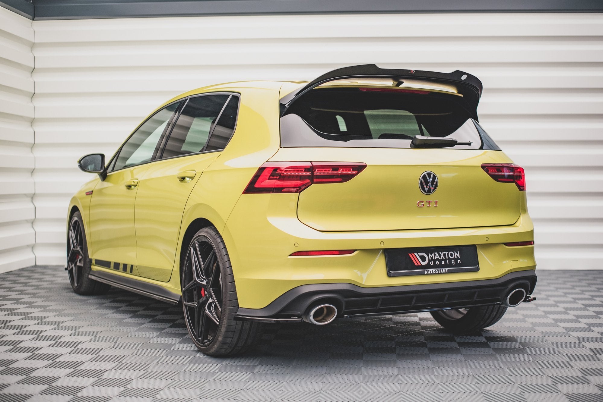 Rear-Side-Splitters-V.2-Volkswagen-Golf-8-GTi-Clubsport-GB