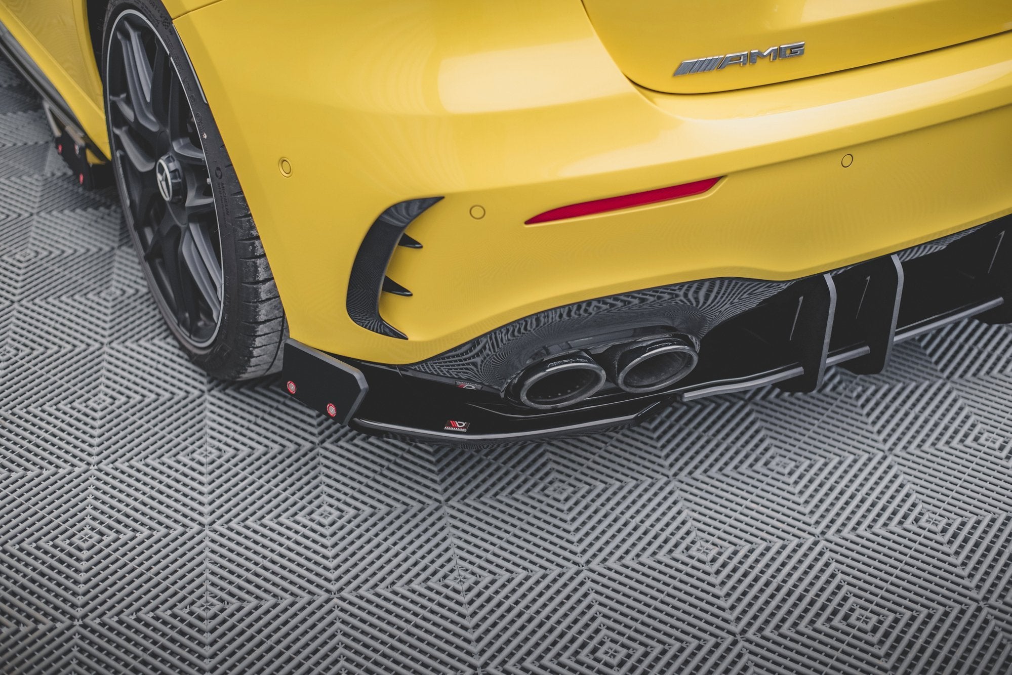 Rear-Side-Splitters-+-Flaps-V.2-Mercedes-AMG-A45-S-Not-Prime