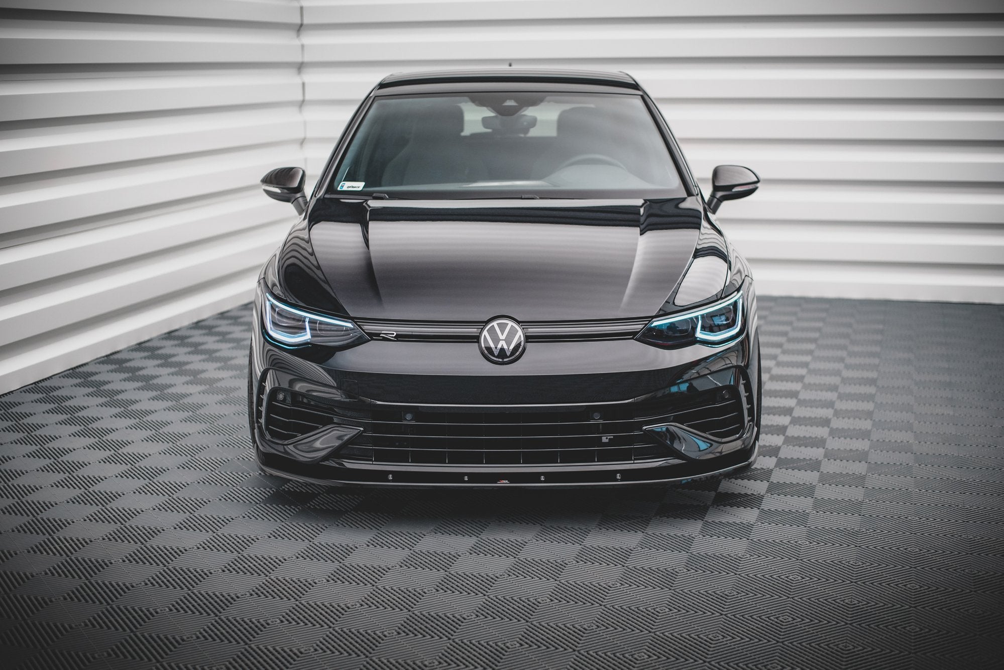 Front-Splitter-V.1-Volkswagen-Golf-R-MK8---Gloss-Black