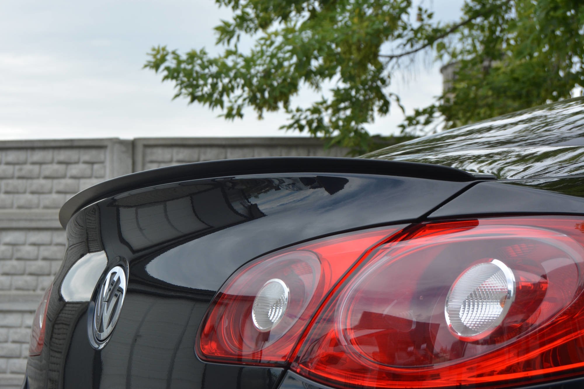 Spoiler-Cap-VW-Passat-CC-R36-R-Line---Gloss-Black