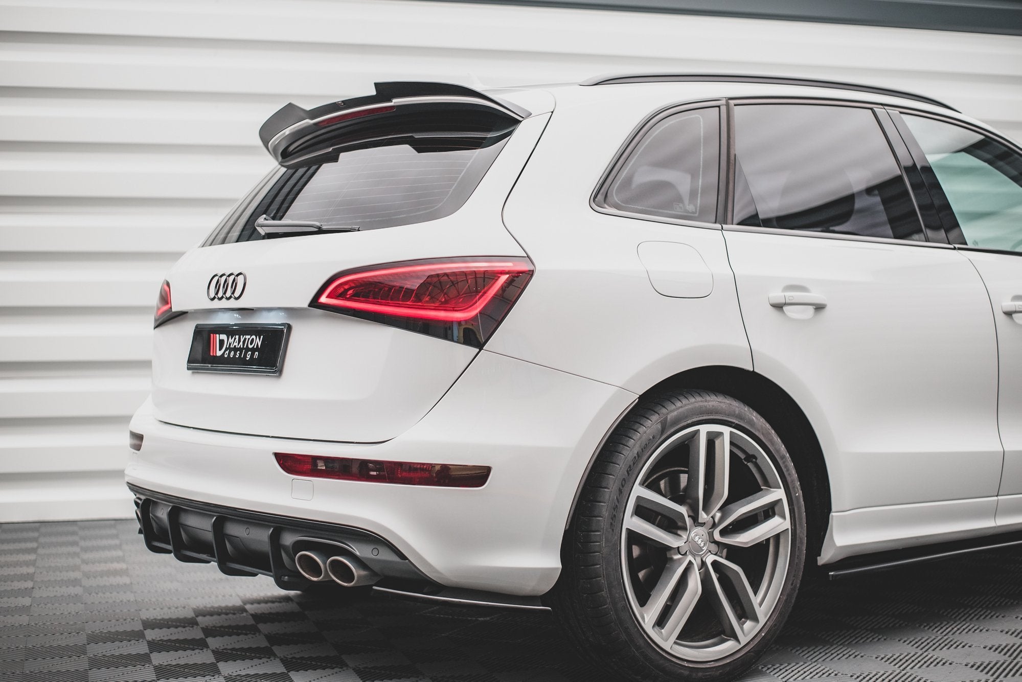 Spoiler-Cap-Audi-SQ5-MK1-(8R)---Gloss-Black