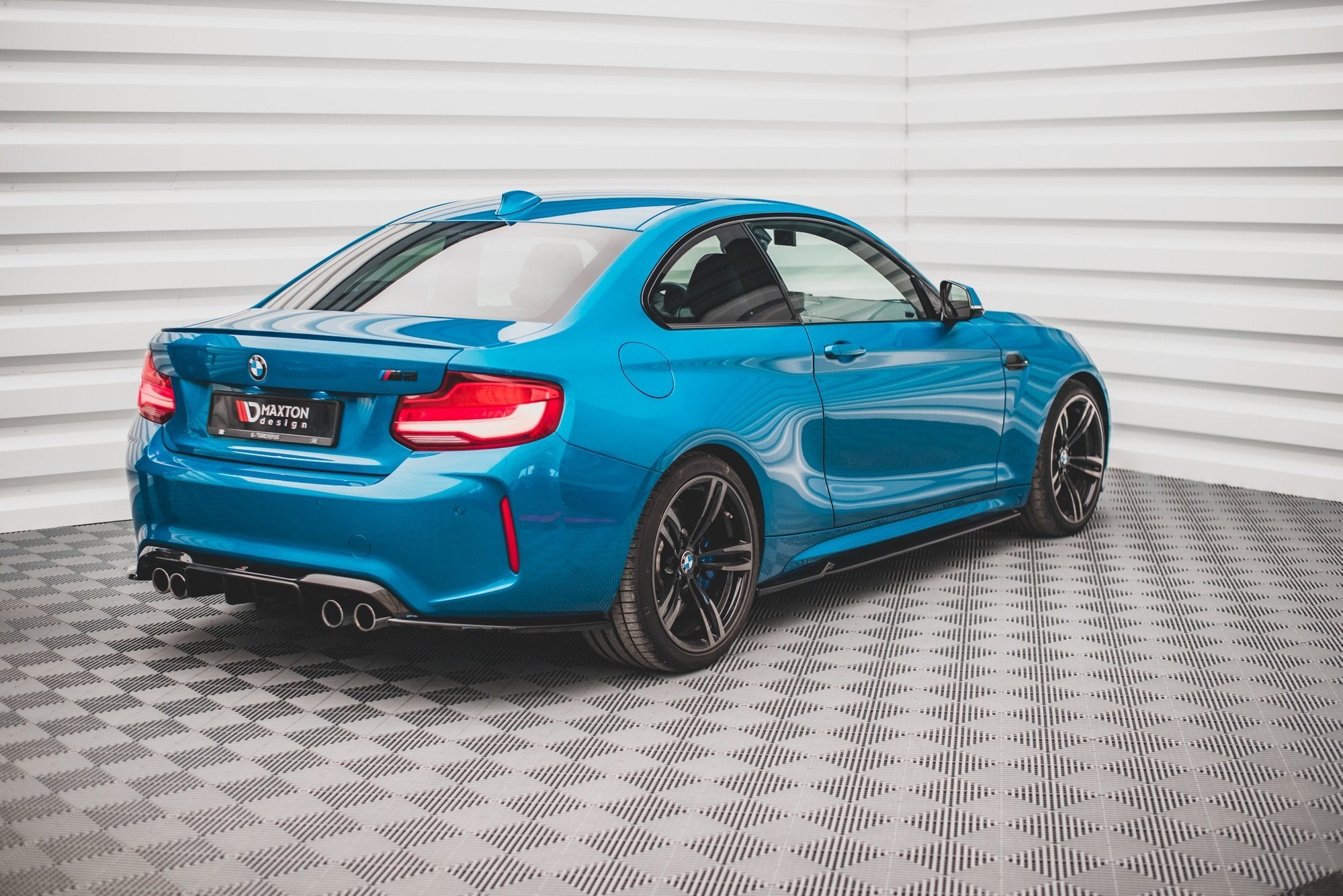 Side-Skirts-Diffusers-V.2-BMW-M2-F87---Gloss-Black